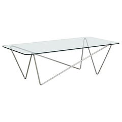 Table basse des années 1970 avec verre trempé sur cadre en zigzag