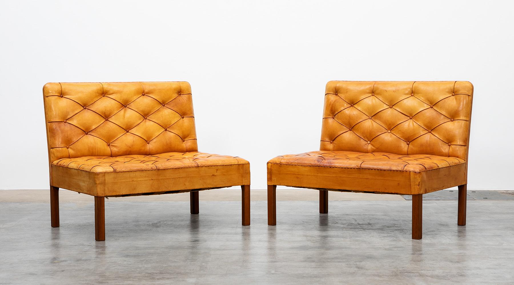 Mid-Century Modern 1970s Cognac Leather and Mahogany Pair of Sofa Units by Kaare Klint For Sale