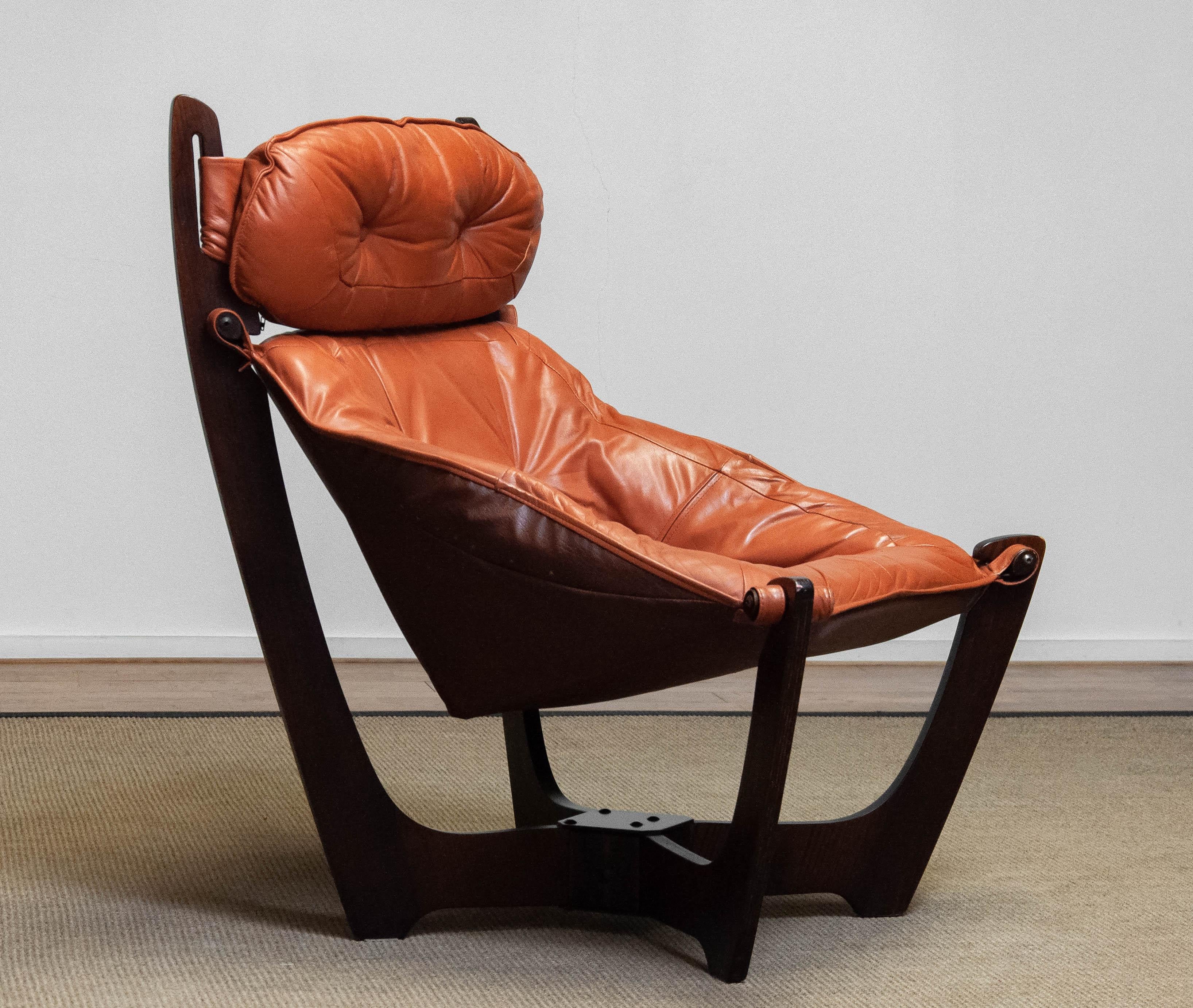 odd knutsen luna chair