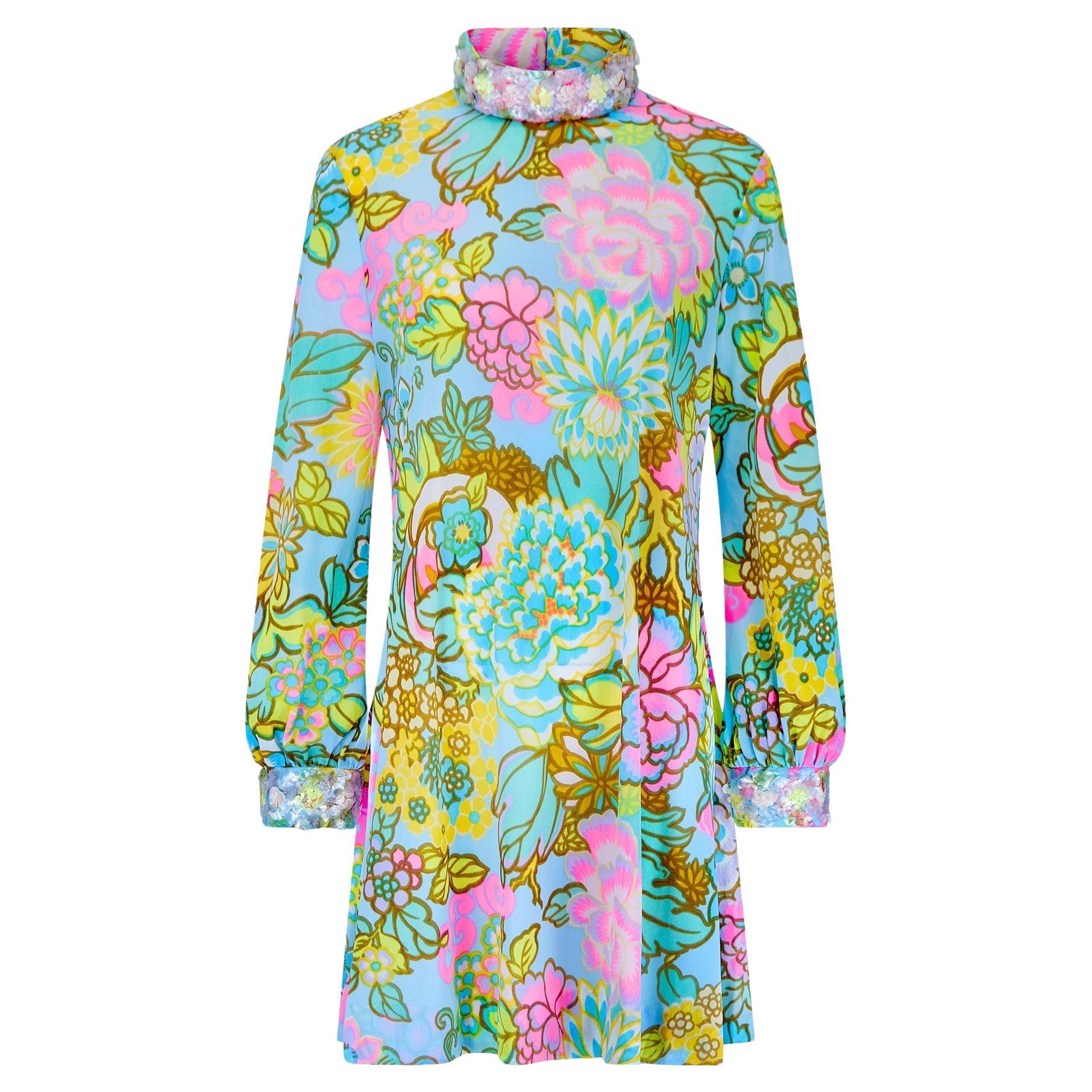 Colin Glascoe, abito anni '70 con stampa liberty e decorazioni floreali psichedeliche in vendita