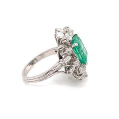 1970s Colombian Emerald, Diamond Gold Ring