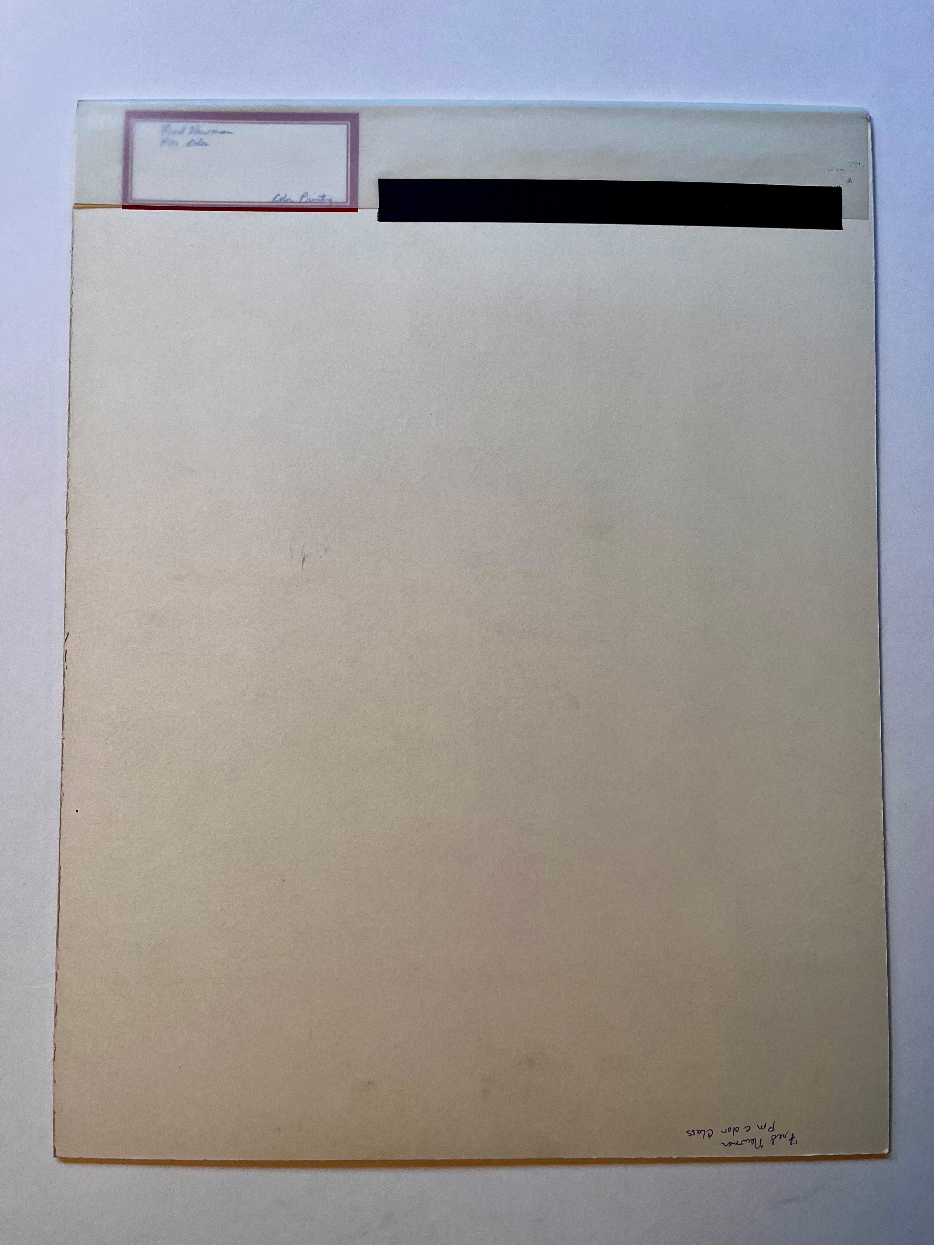 Foto aus den 1970er Jahren: Porträt im Profil im Stil von Thomas Ruff - Künstler Unknown im Angebot 3