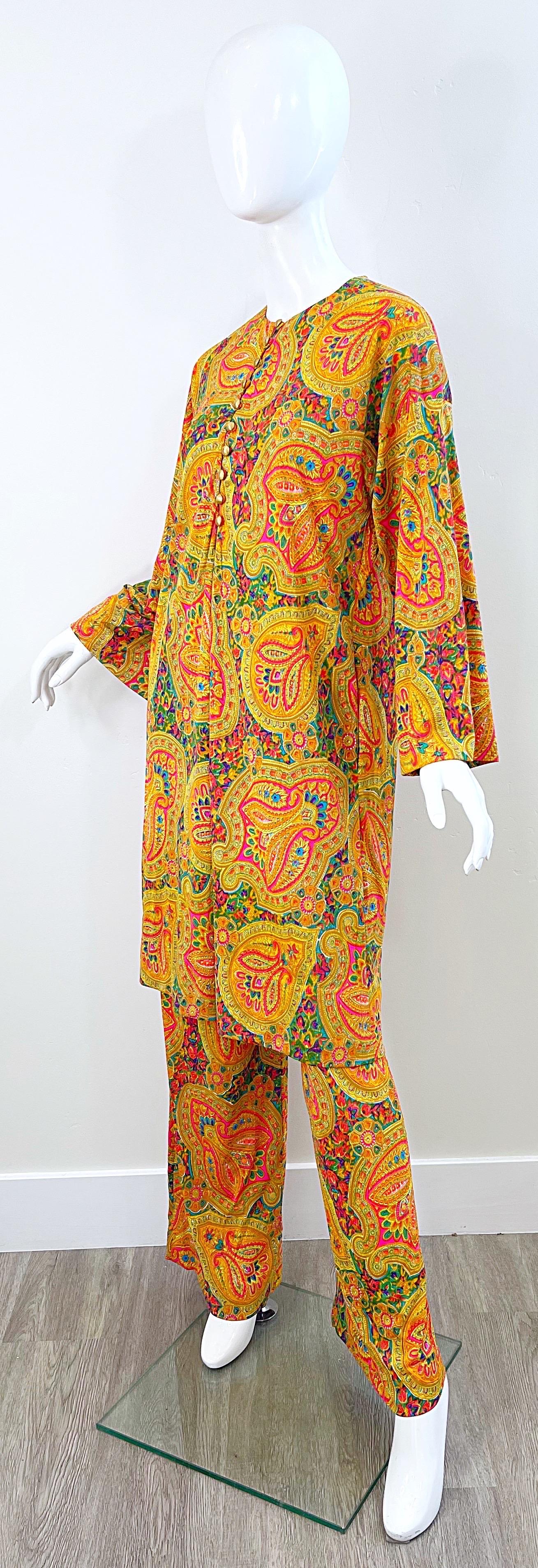 Women's 1970s Colorful Paisley Print Nylon Tunic Dress + Wide Leg Trousers Vintage Set For Sale