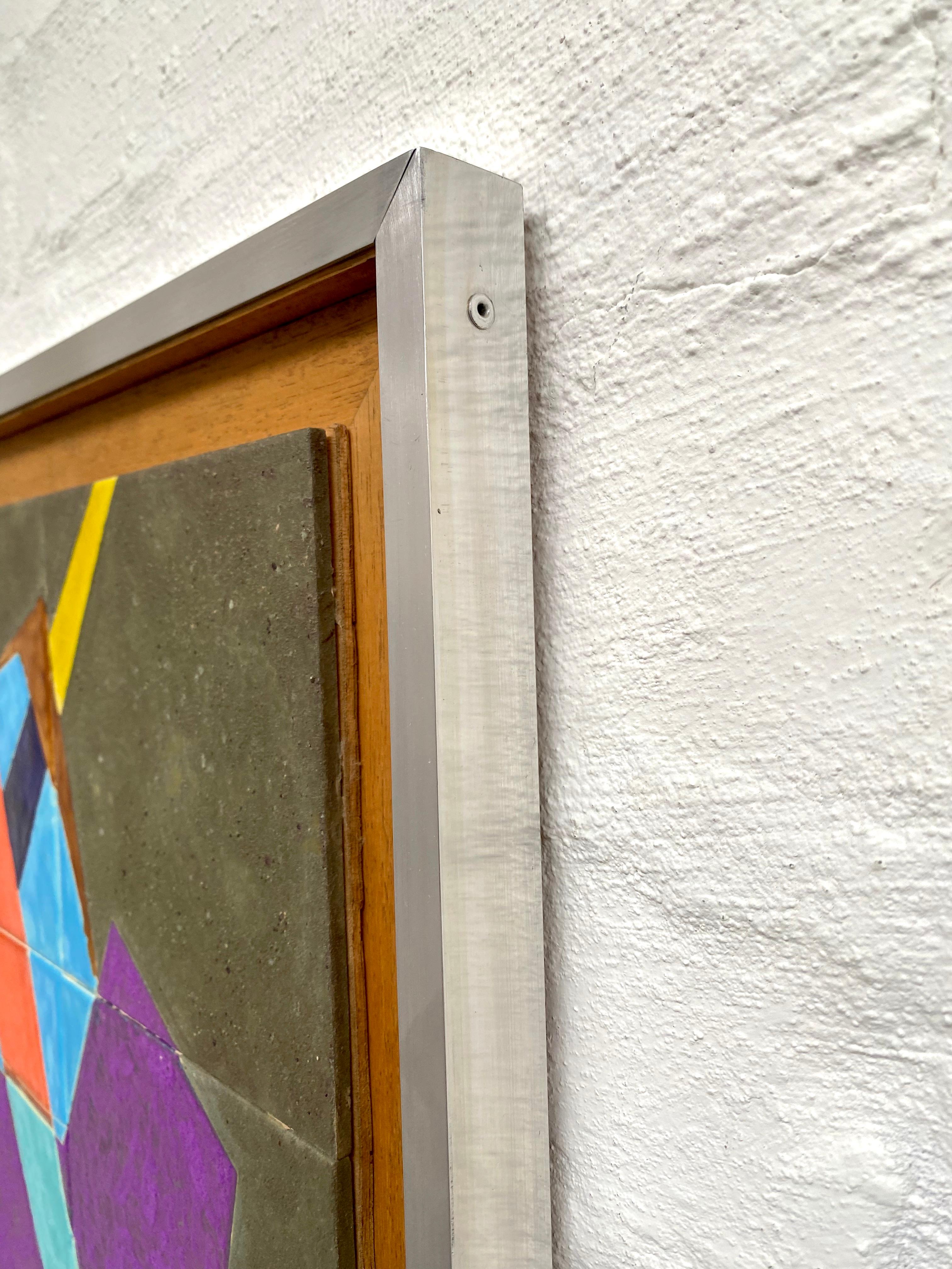carreaux émaillés abstraits colorés des années 1970 dans un cadre en aluminium signé Rachel Savir en vente 3