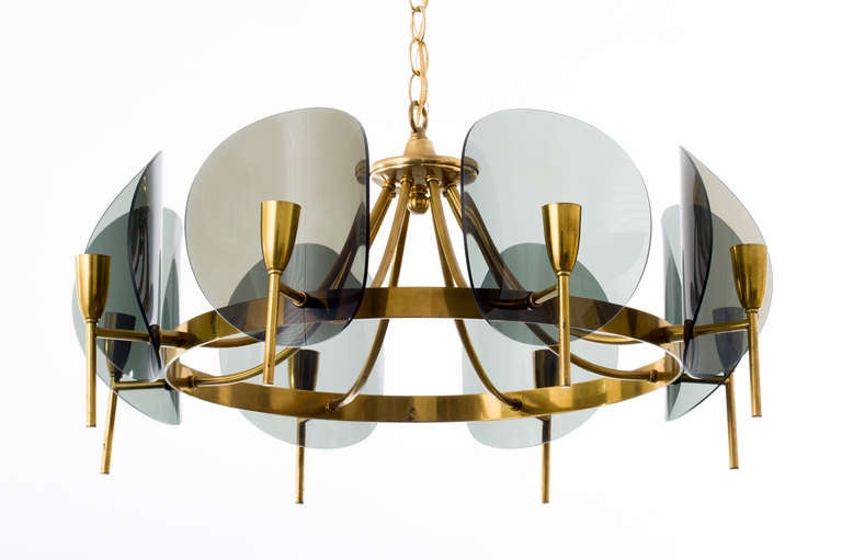 1970's Concave Smoked Lucite Disc Chandelier In Good Condition In New York, NY