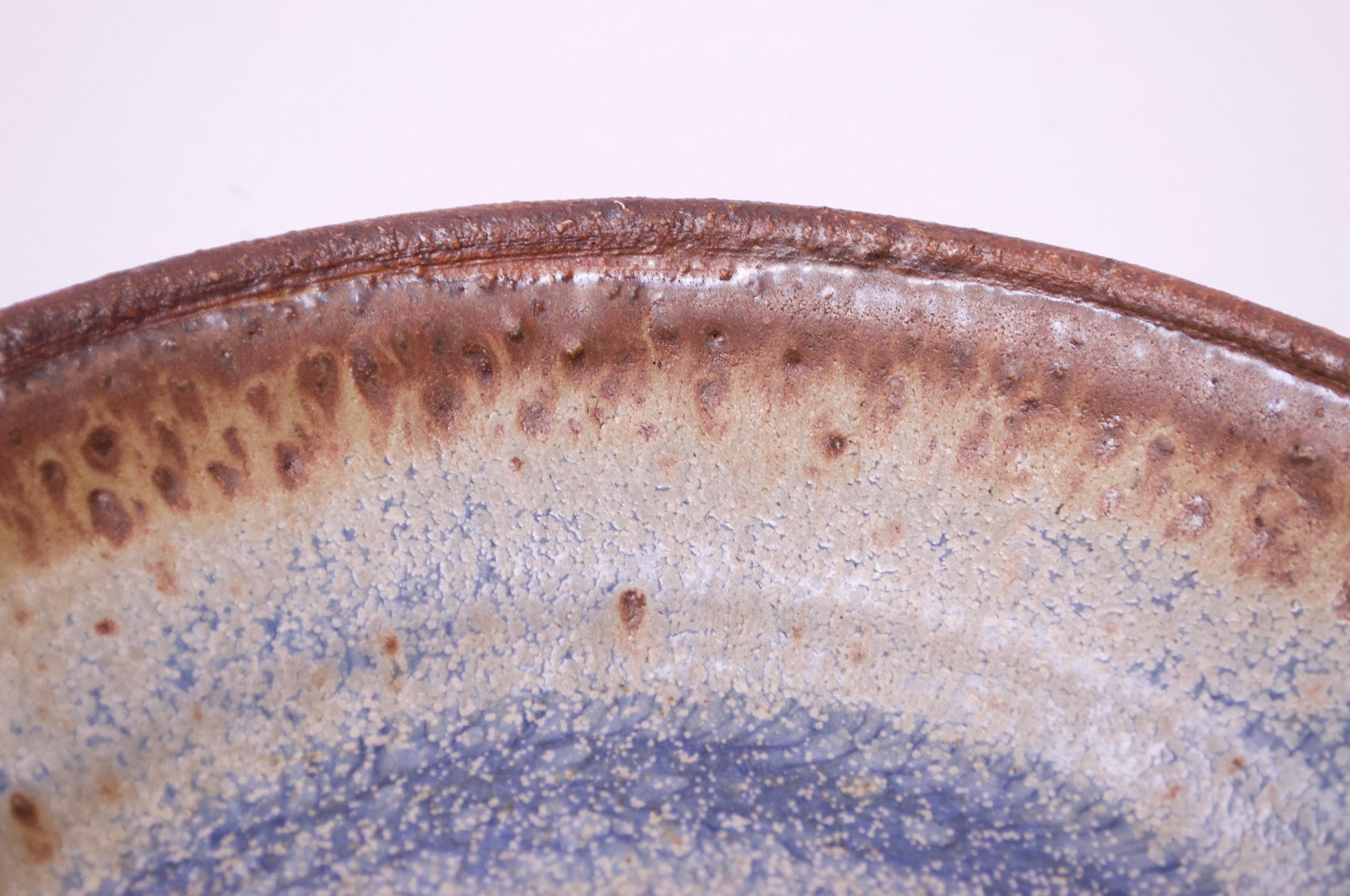 1970s Concentric Circle Stoneware Charger in Blue and Brown For Sale 3