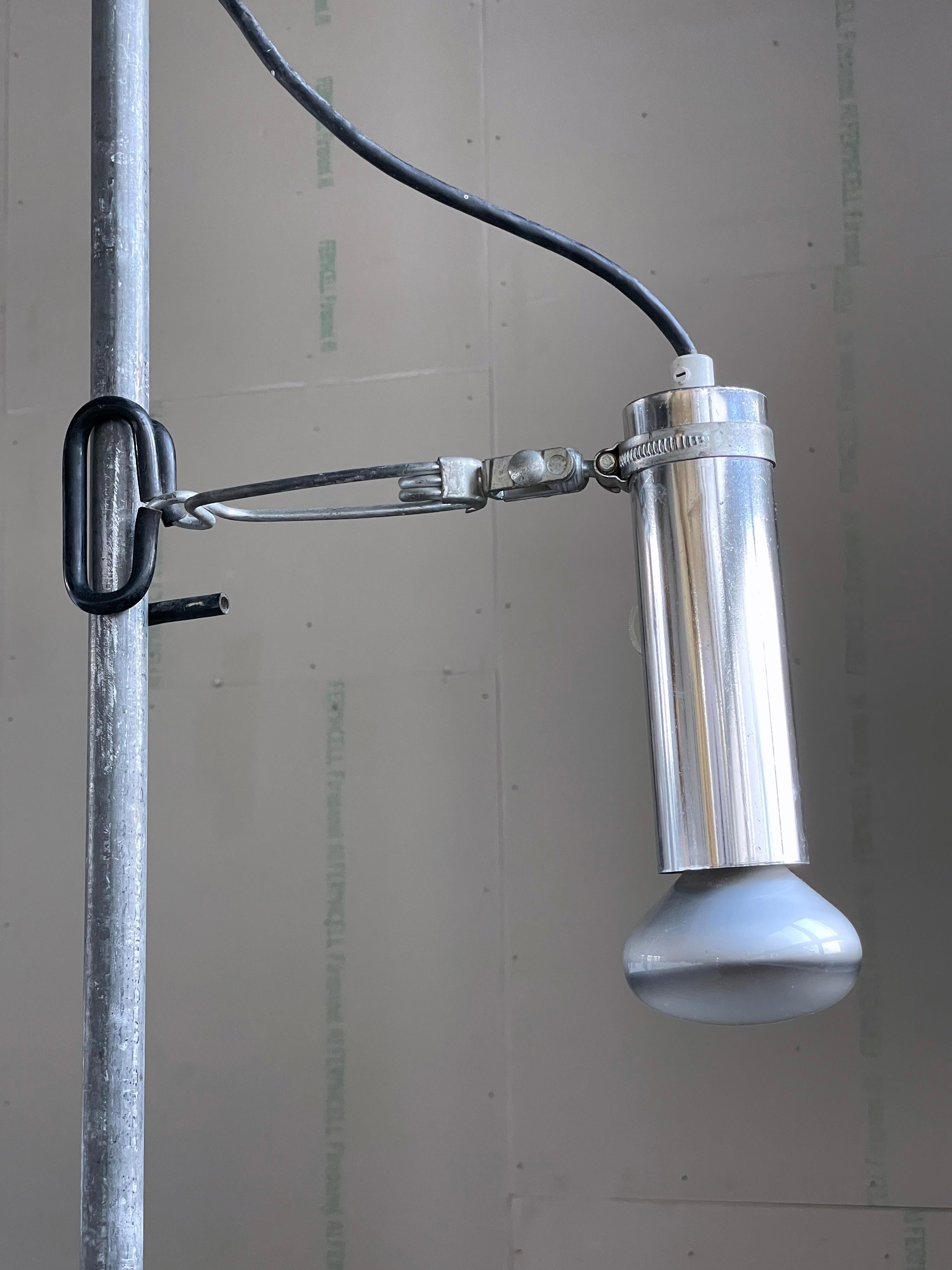 1970's Concord International Lighting Lámpara puntual de arquitecto patentada Industrial en venta