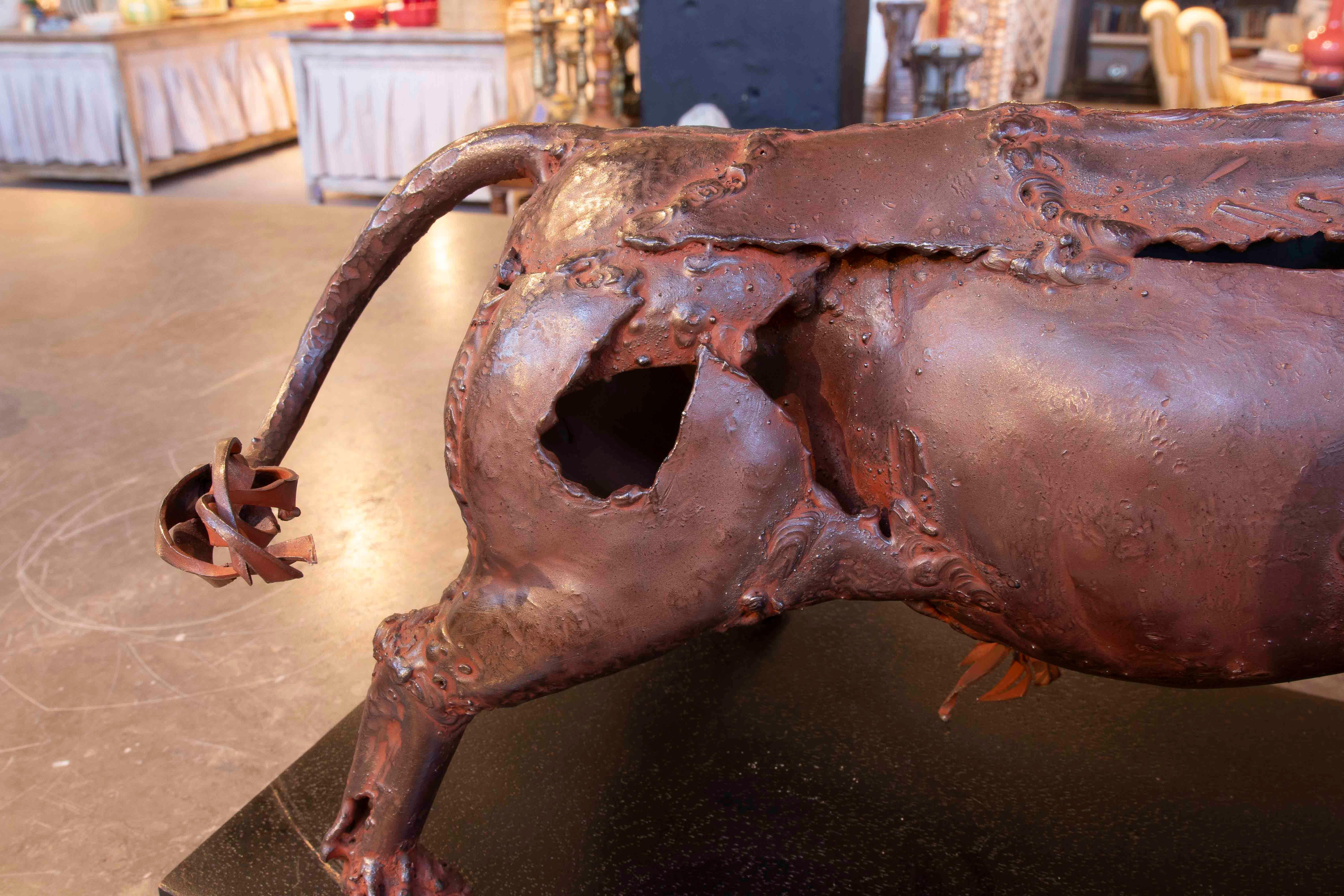 1970s Contemporary Bull Sculpture in Welded Metal with Rusty Finish For Sale 4