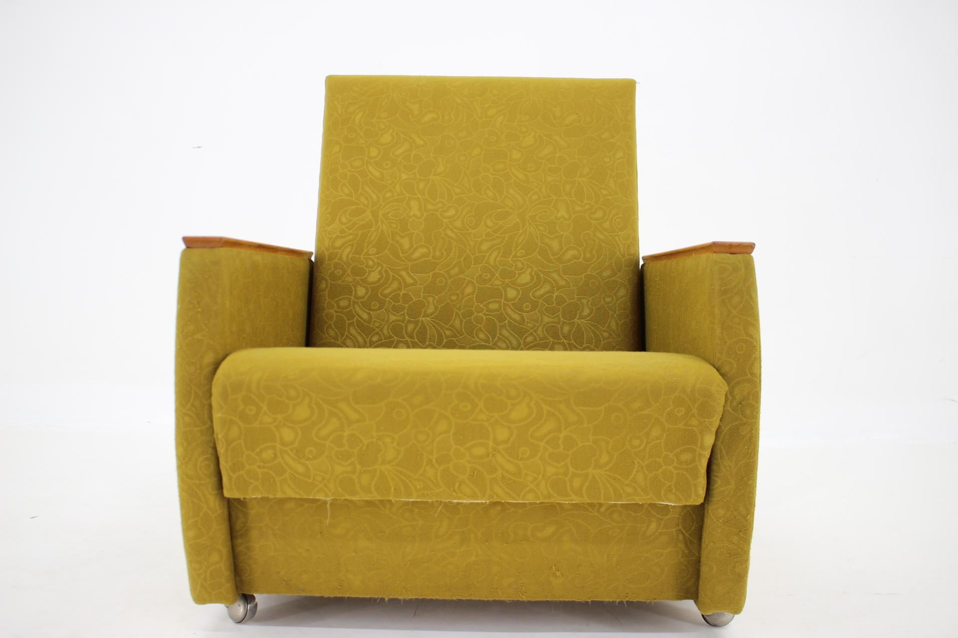 1970s Convertible Armchair, Czechoslovakia 2 Items Available In Good Condition For Sale In Praha, CZ