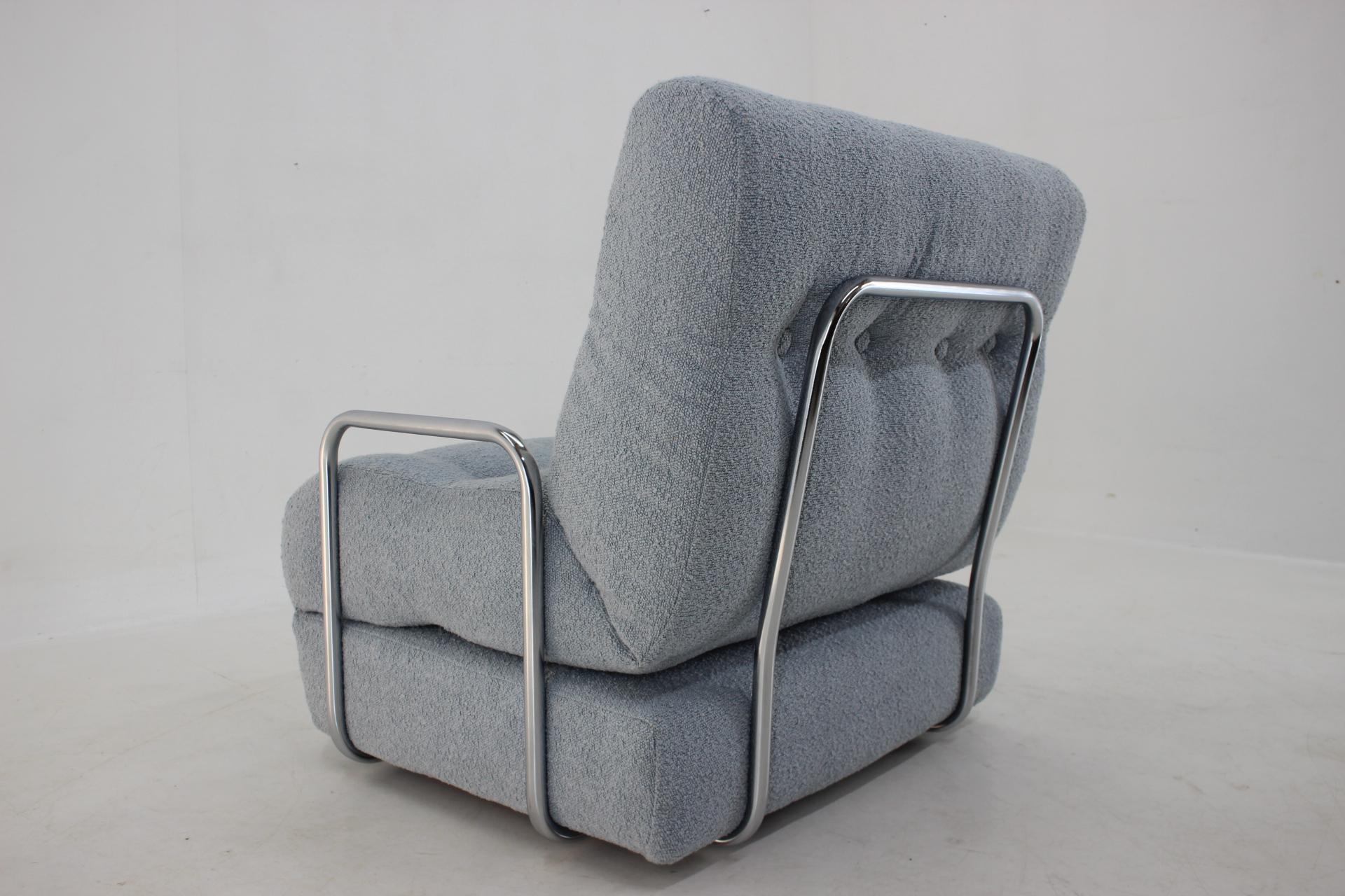 1970s Convertible Chrome Armchair in Bouclé, Czechoslovakia For Sale 4