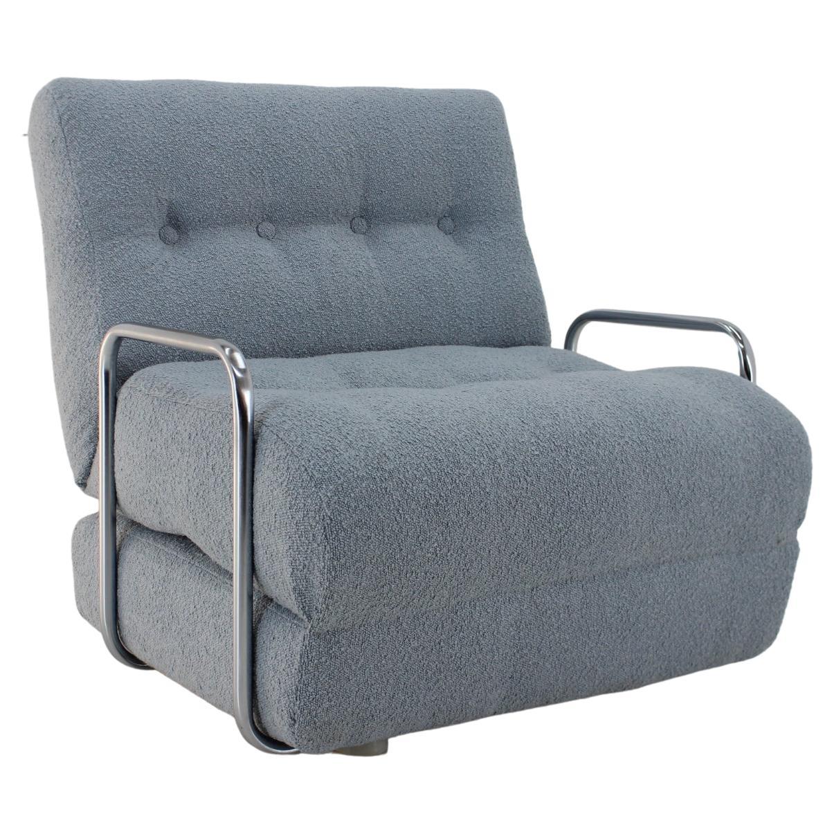 Fauteuil convertible chrom des annes 1970 en boucl, Tchcoslovaquie