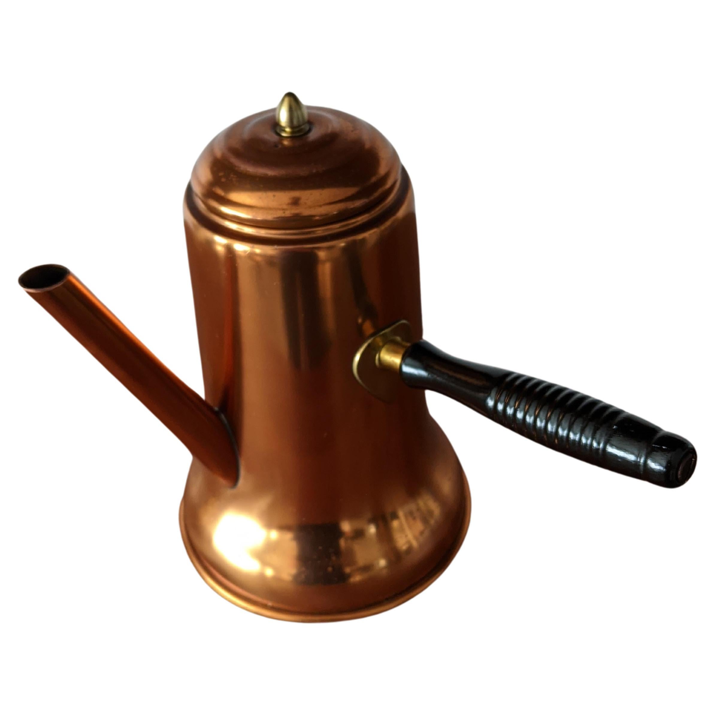 1970s Coppercraft Guild Turkish Style Kettle For Sale