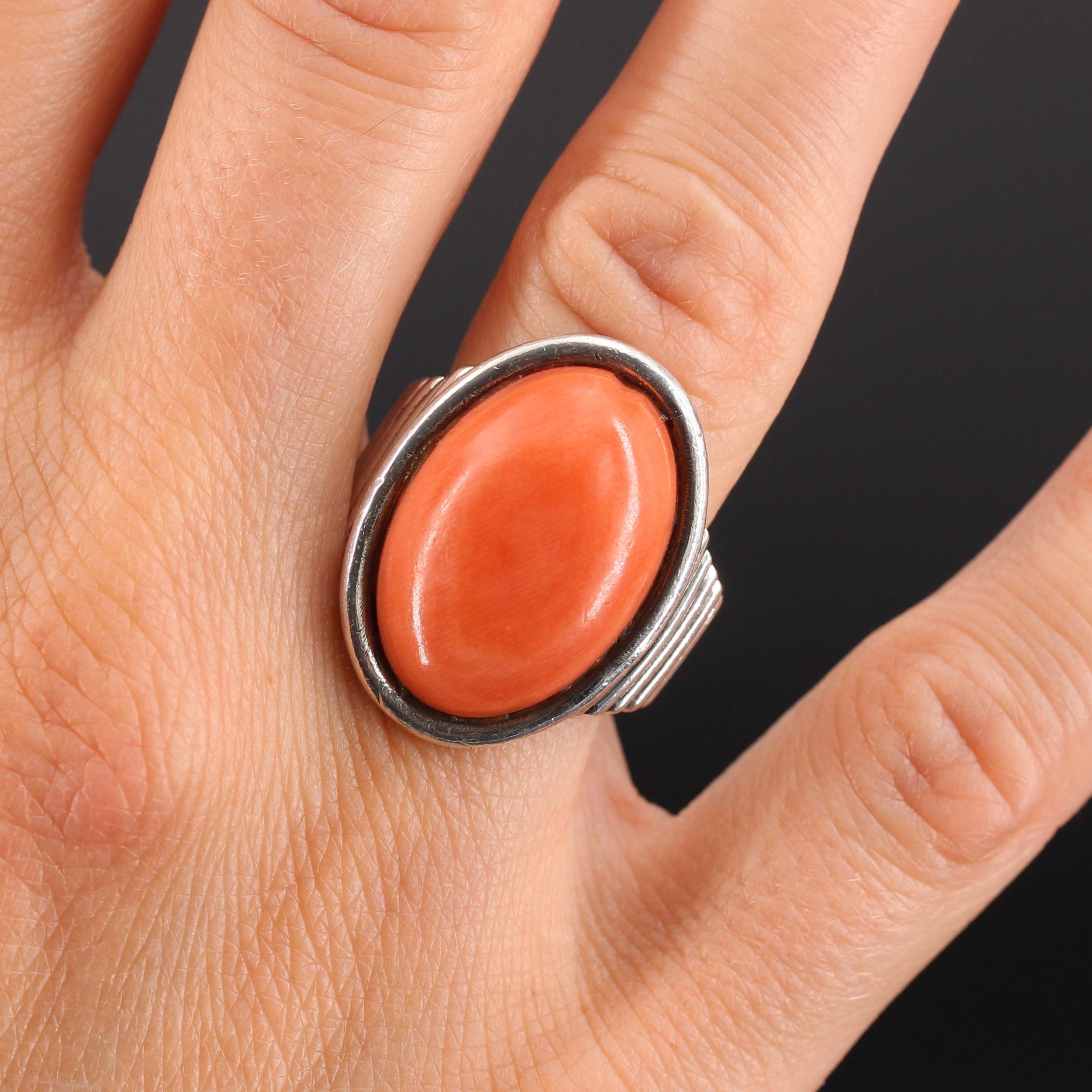 1970s Coral Cabochon Silver Gadrooned Ring For Sale 5