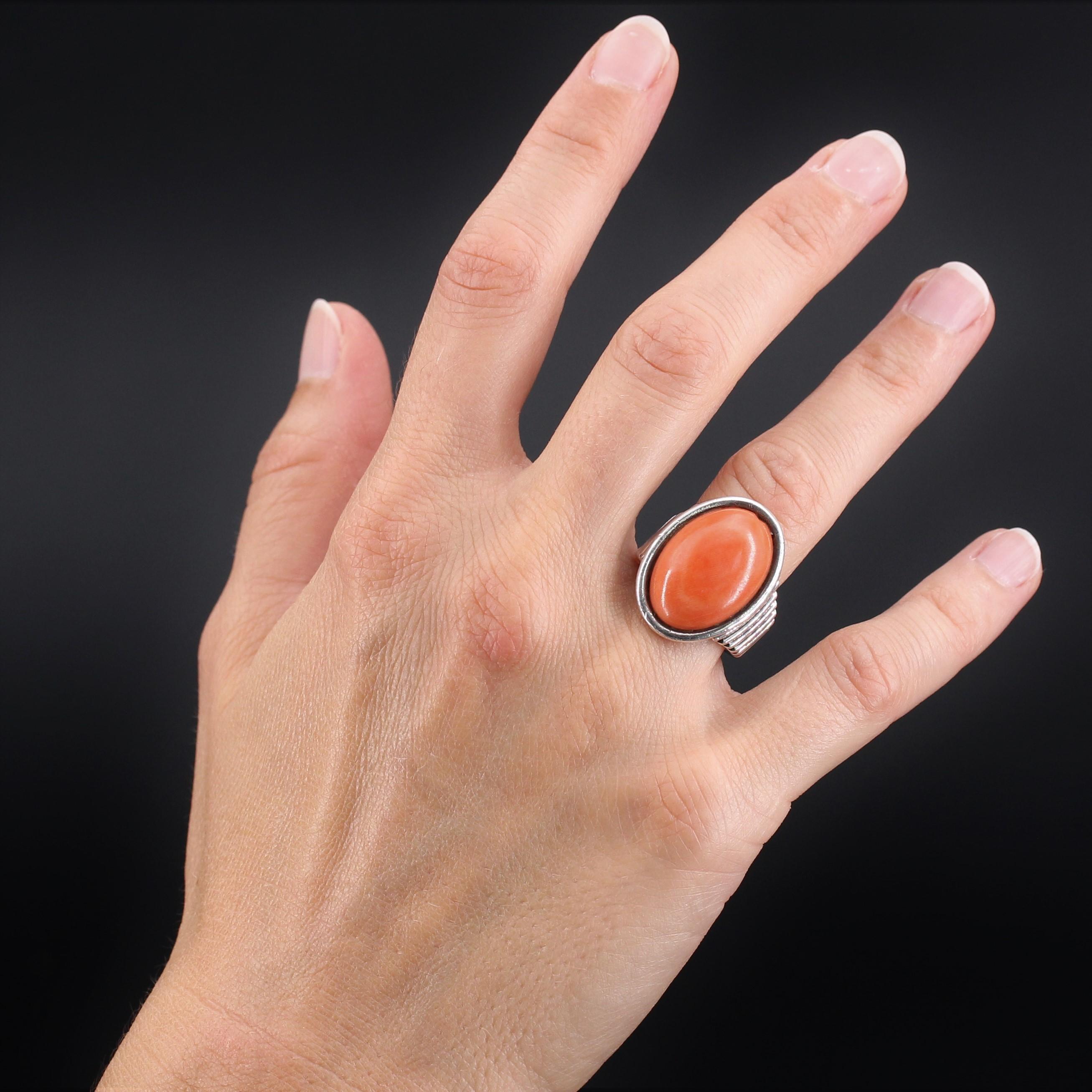 1970s Coral Cabochon Silver Gadrooned Ring For Sale 1