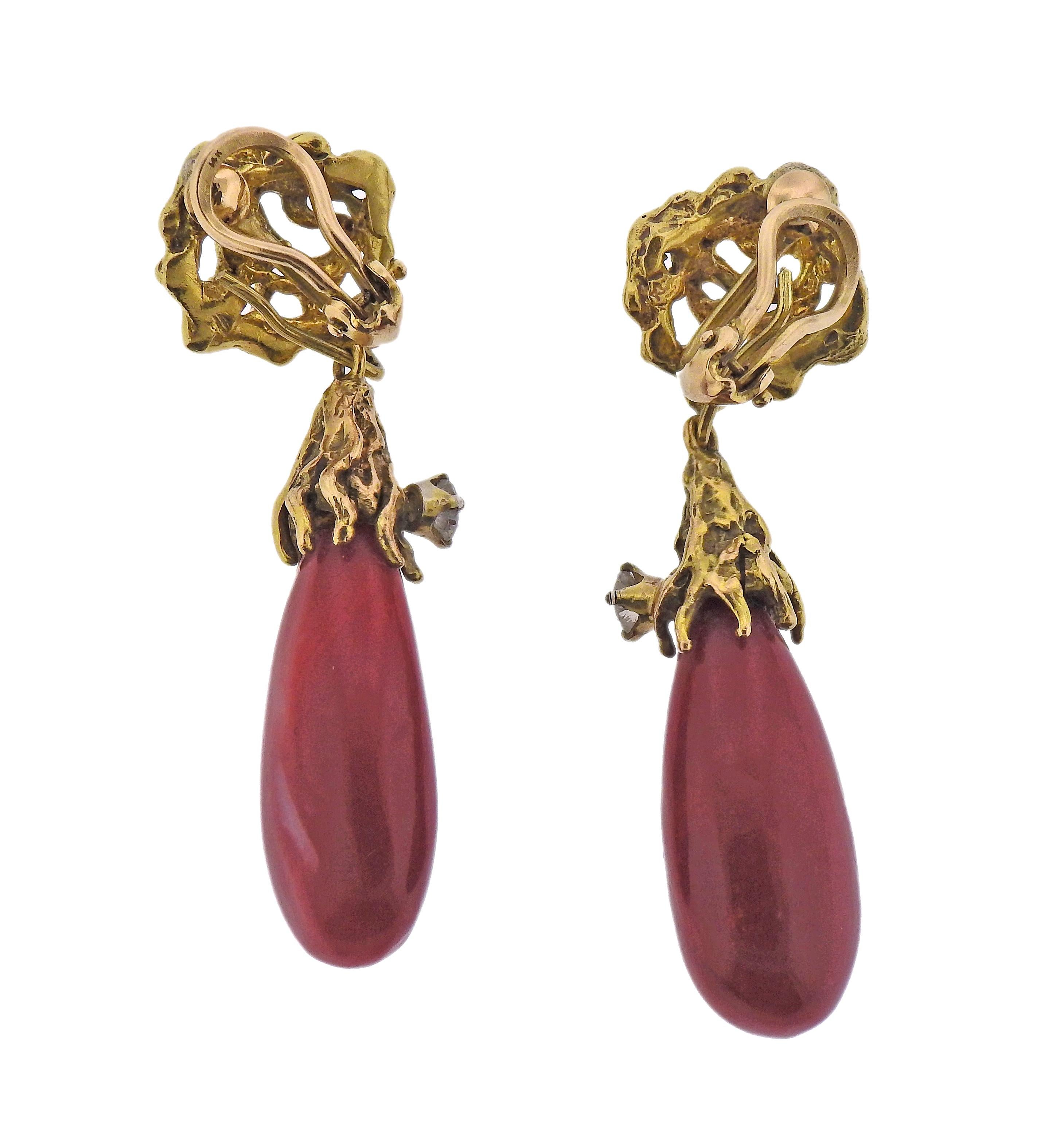 Pair of 1970s 14k gold drop earrings, with removable coral drops and approx. 0.46ctw in diamonds. Earrings are 2 1/8