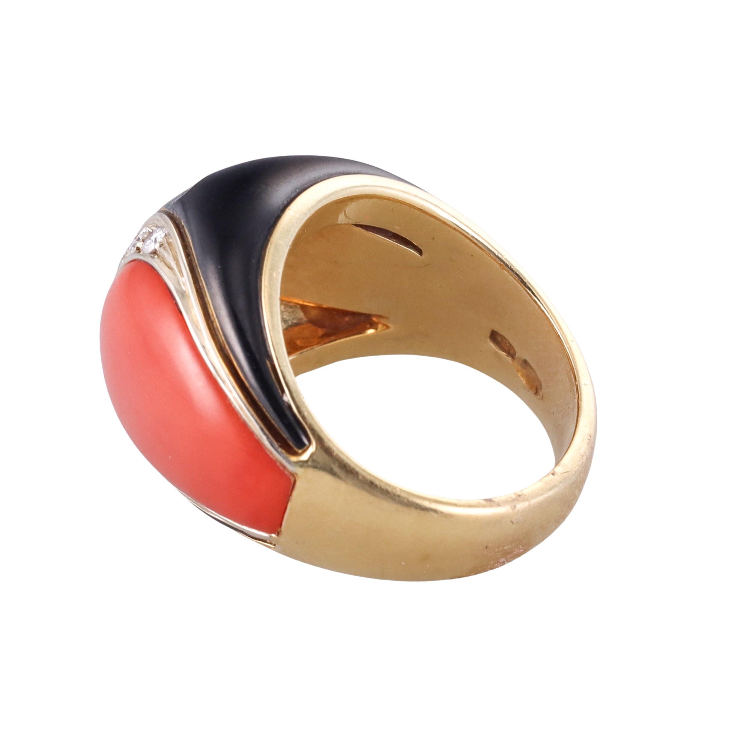 Round Cut 1970s Coral Onyx Diamond Gold Dome Ring For Sale
