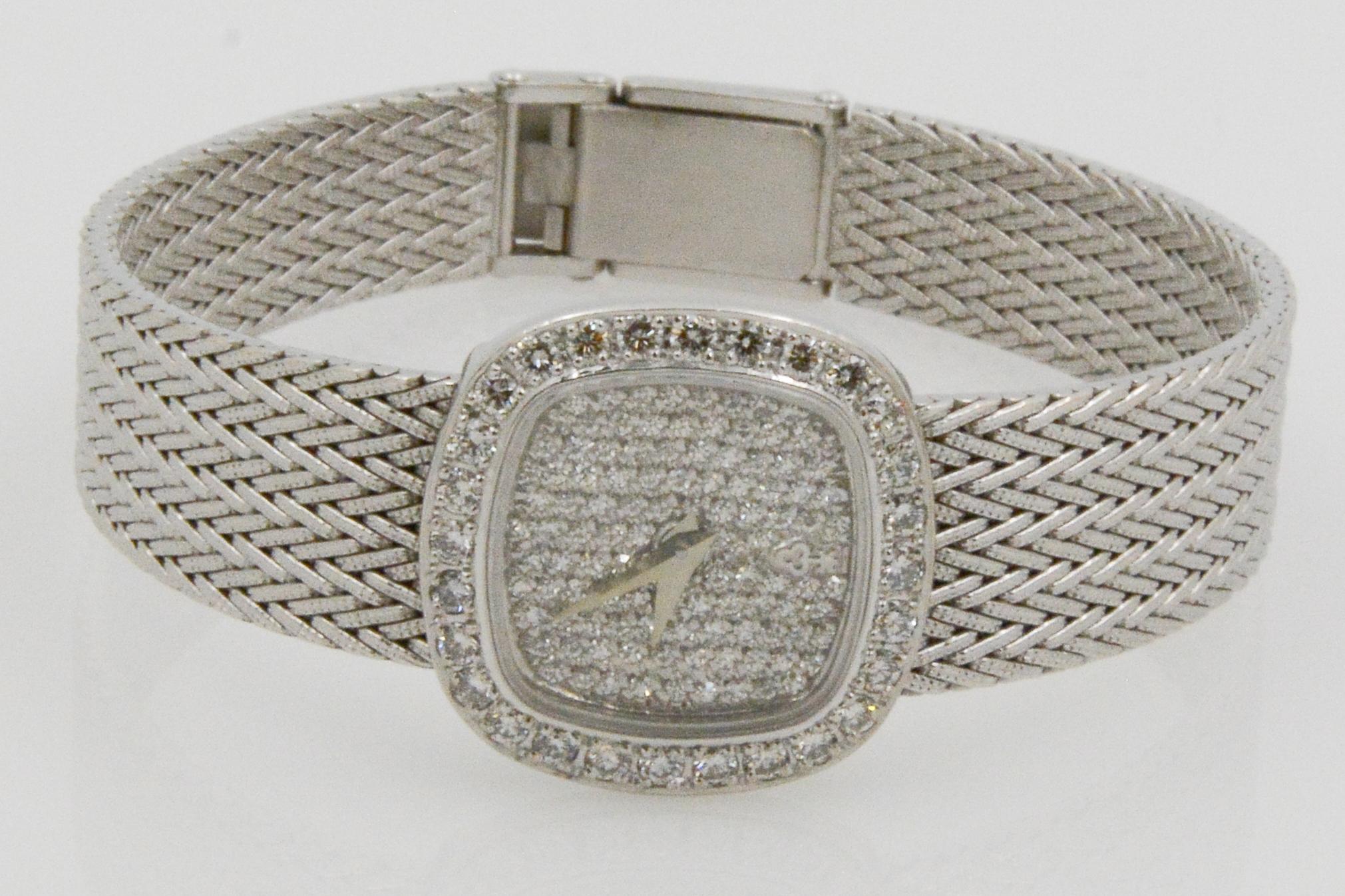 1970s Corum Diamond 18 Karat Gold Mesh Bracelet Ladies Watch 3