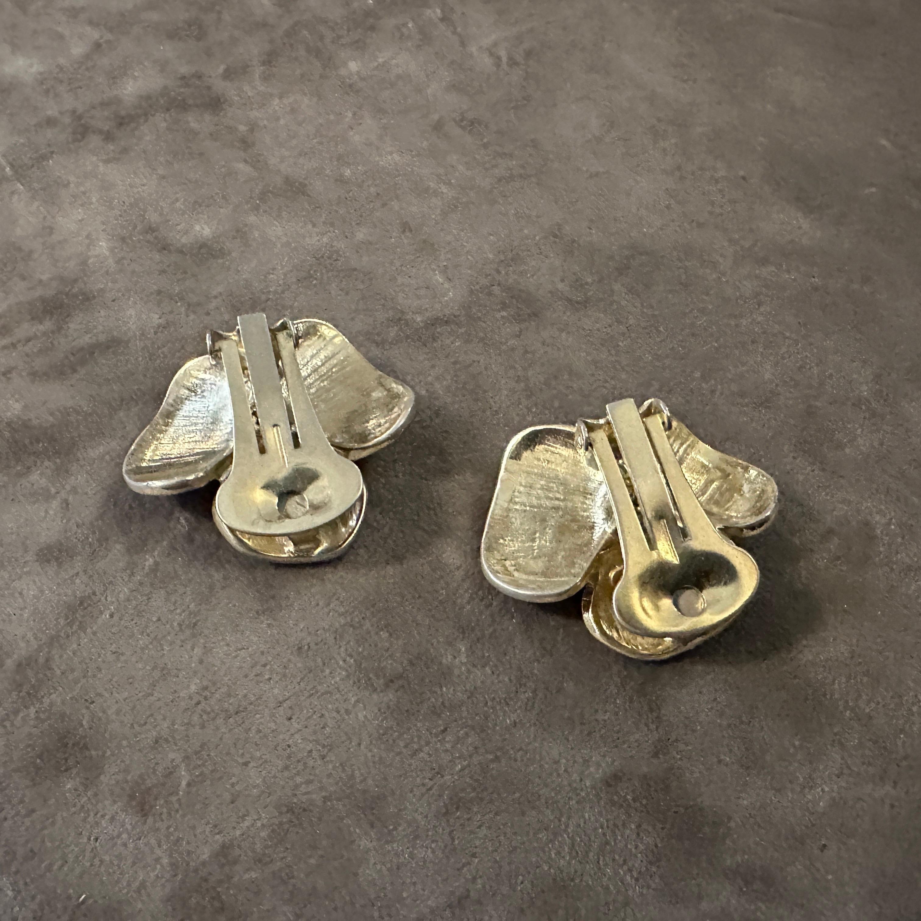 1970s Costume Jewelry Brilliant Red Clip-on Earrings by Valentino For Sale 11