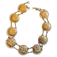 1970 Bijoux de fantaisie Collier italien avec médaillon en métal doré