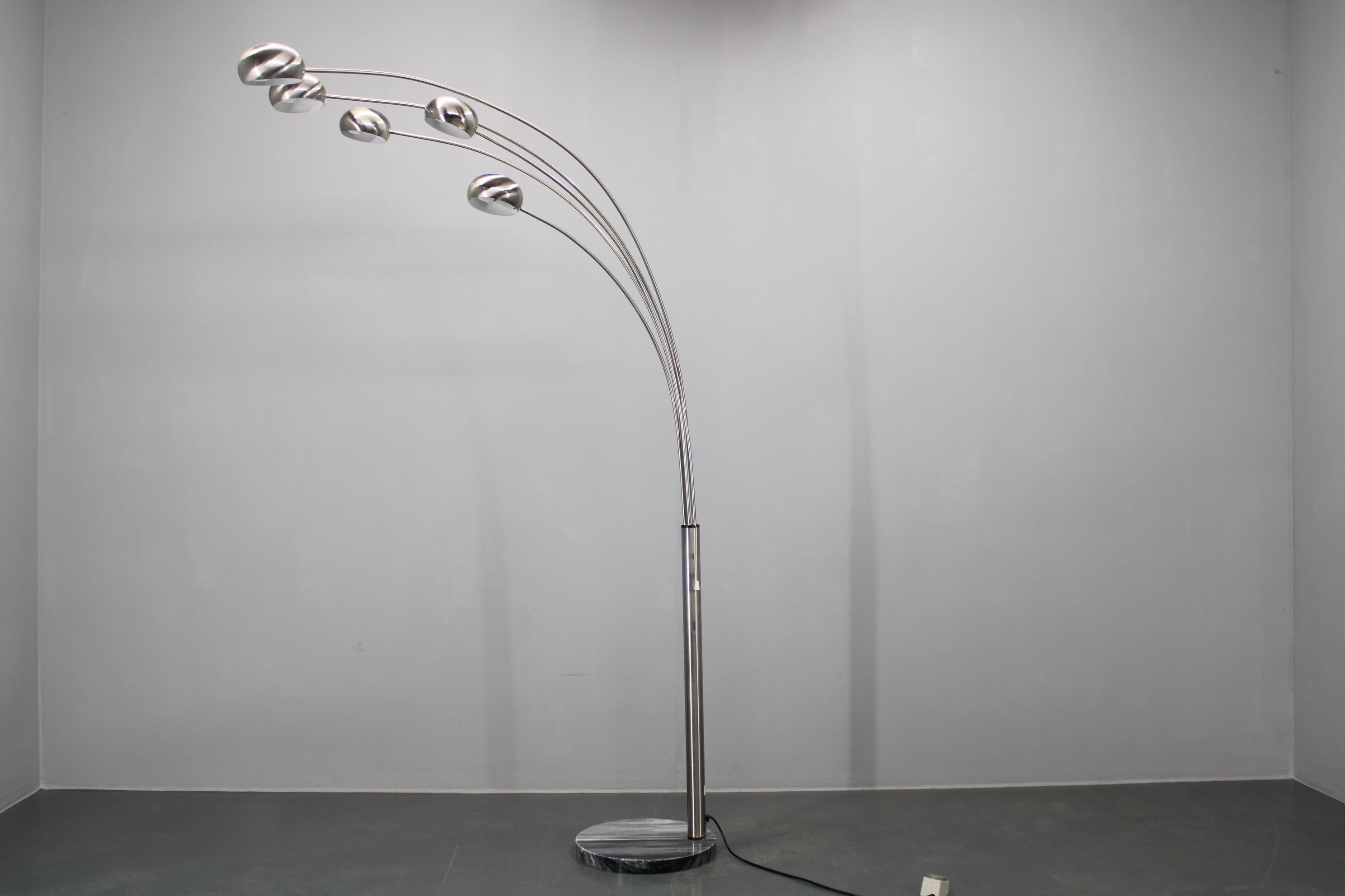 Mid-Century moderno Lampada da terra a cinque bracci Cottex degli anni '70, Svezia in vendita