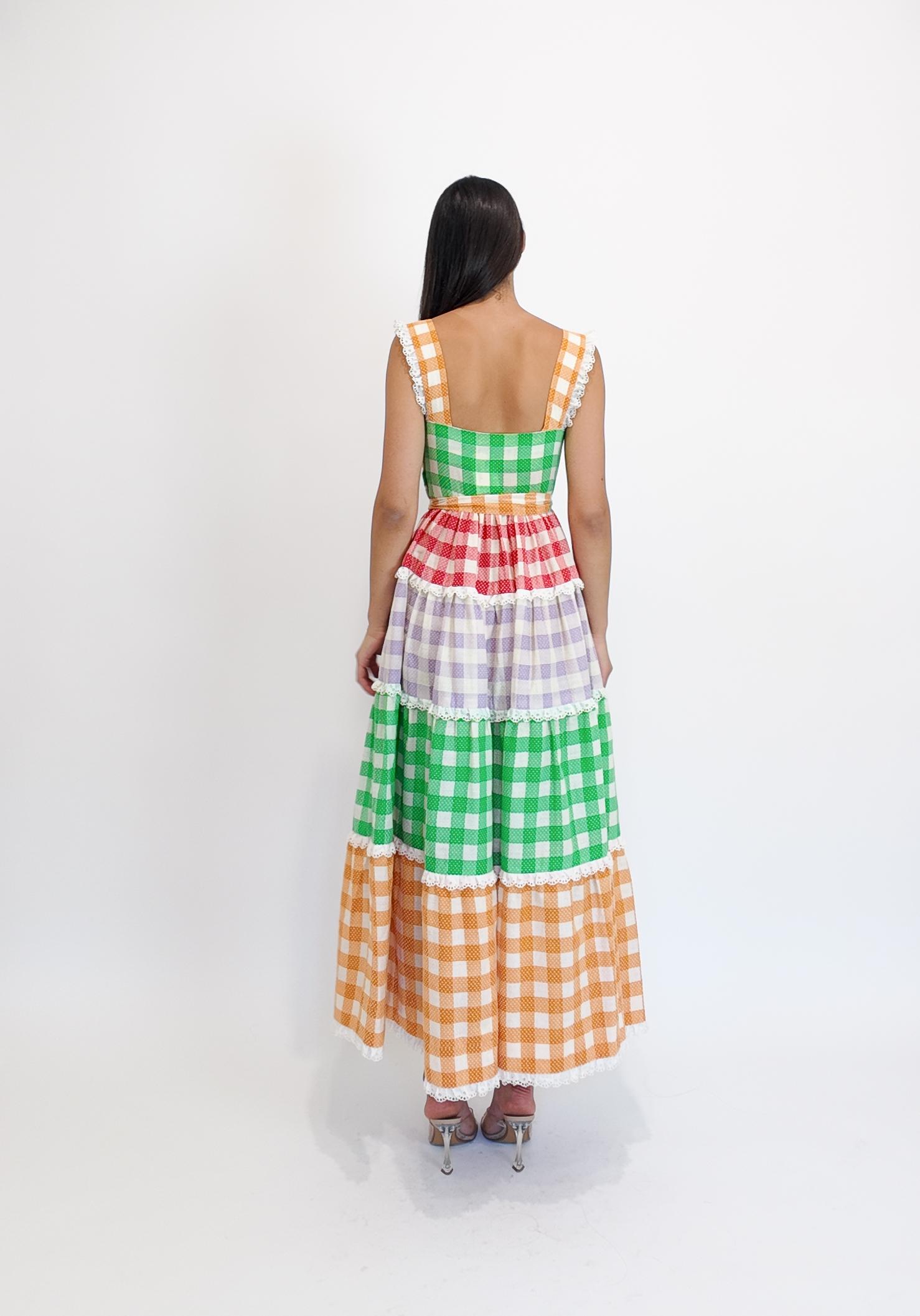 Donna Abito in cotone anni '70 in percalle multicolore con cinture incluse in vendita