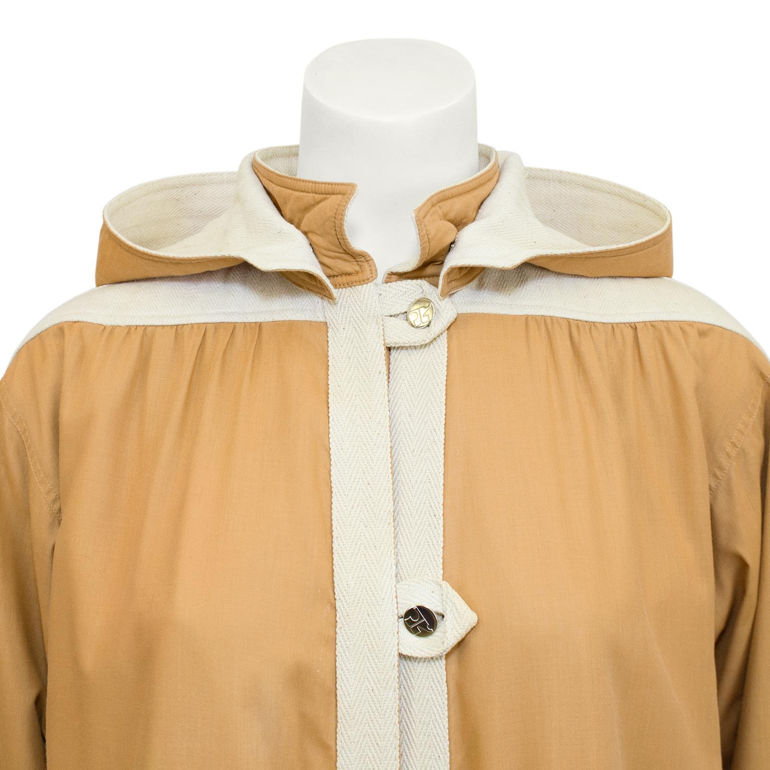 1970s Courreges Camel Car Coat with Hood  In Good Condition For Sale In Toronto, Ontario