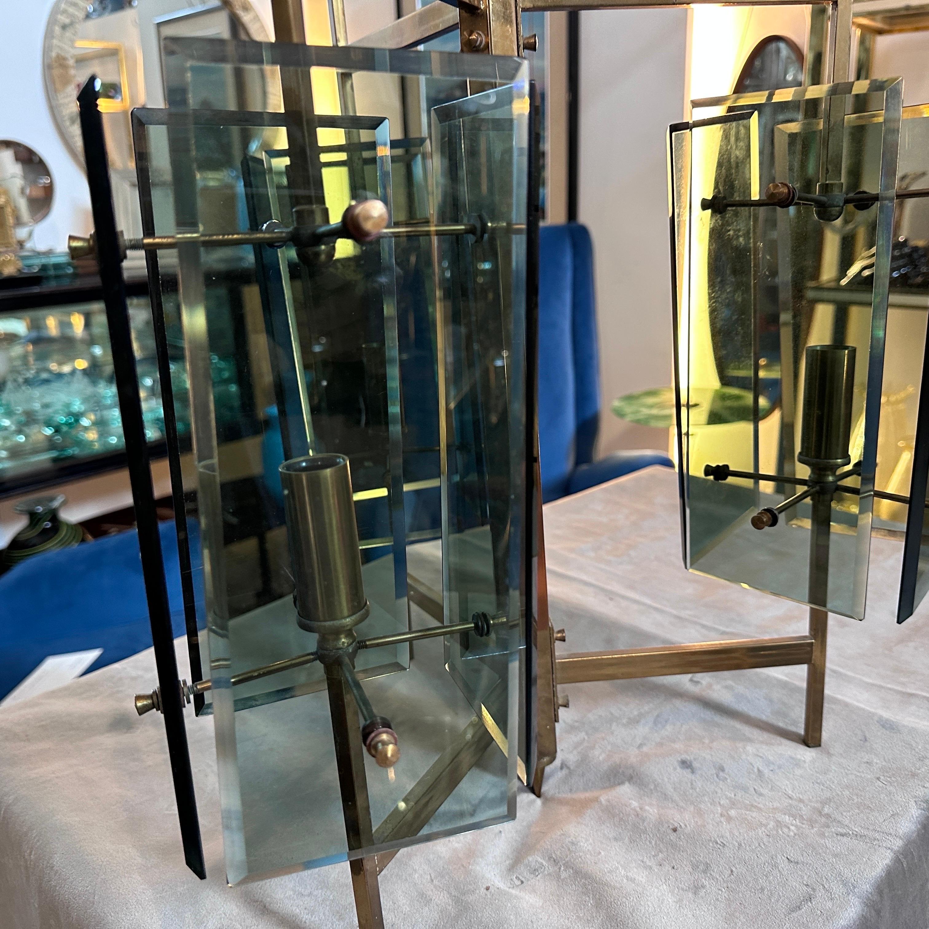 1970s Cristal Arte Mid-Century Modern Brass and Green Glass Italian Chandelier For Sale 5