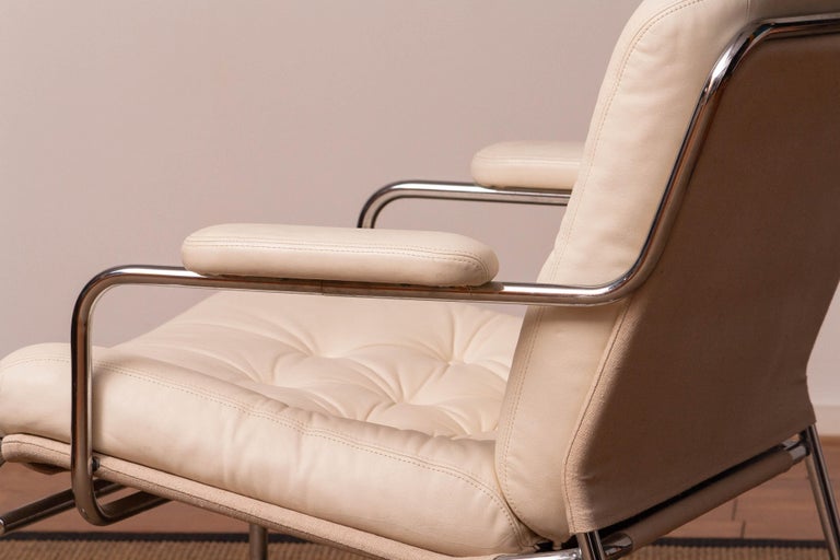 1970s Crome and White Tufted Leather Lounge Chair by Lindlöfs Möbler Sweden 2
