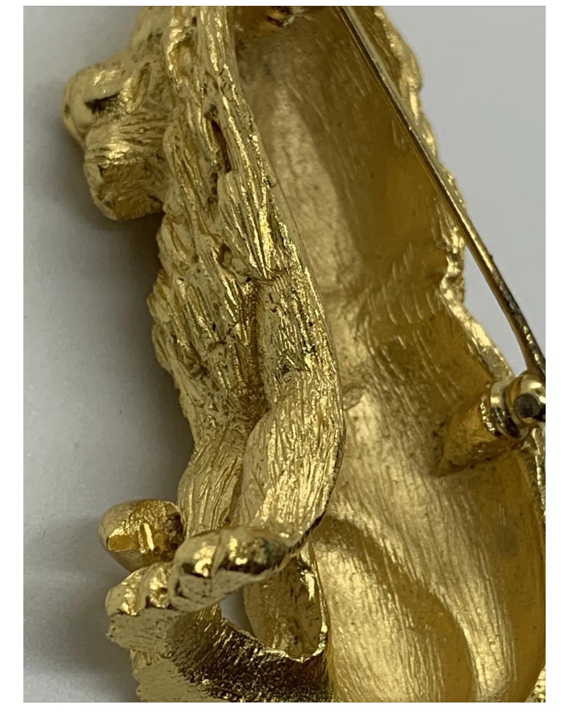 1970s Crown Trifari Lion Brooch with Crown For Sale 4