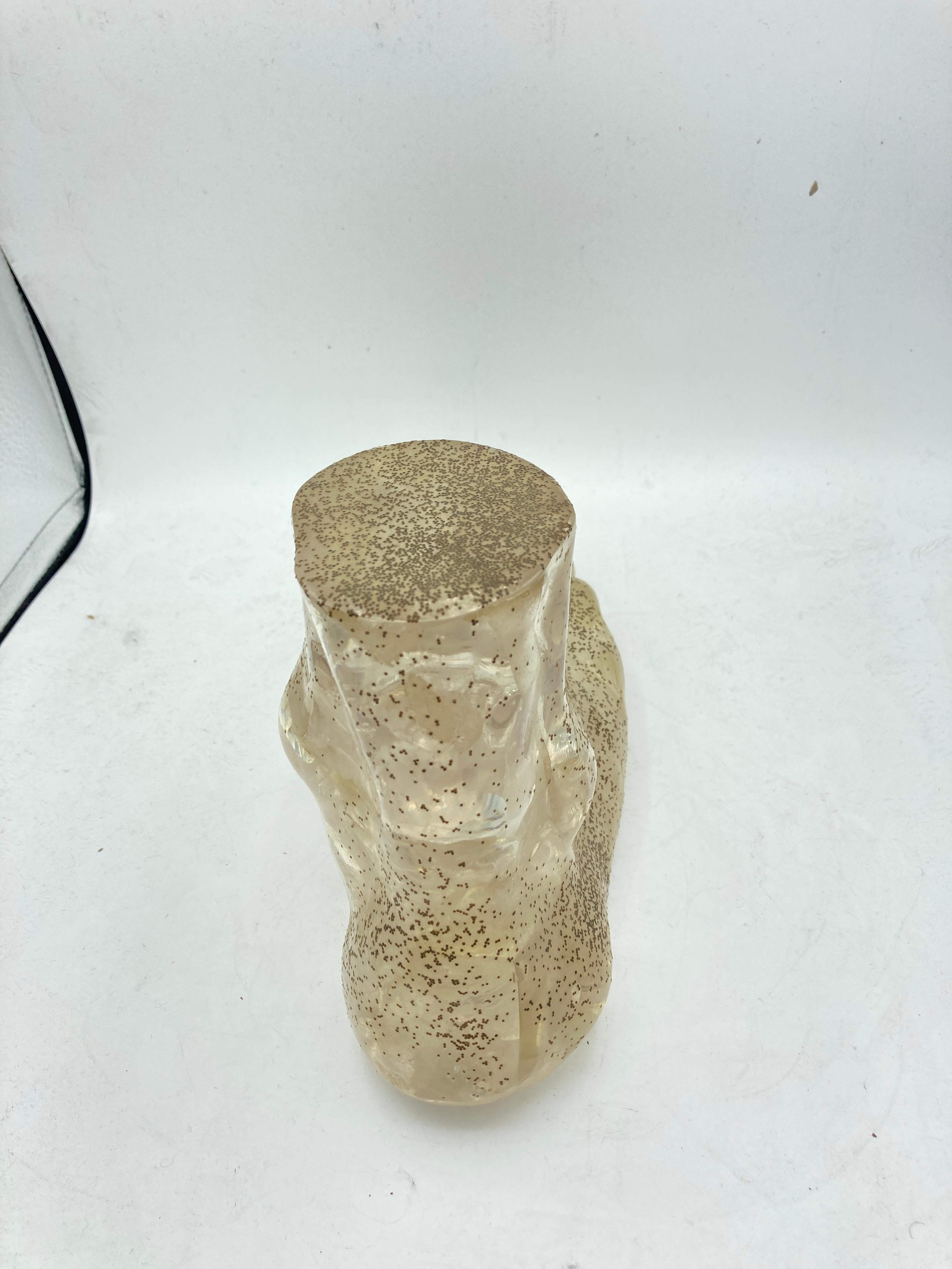 1970's crushed ice resin foot by Velasquez In Good Condition For Sale In Bois-Colombes, FR
