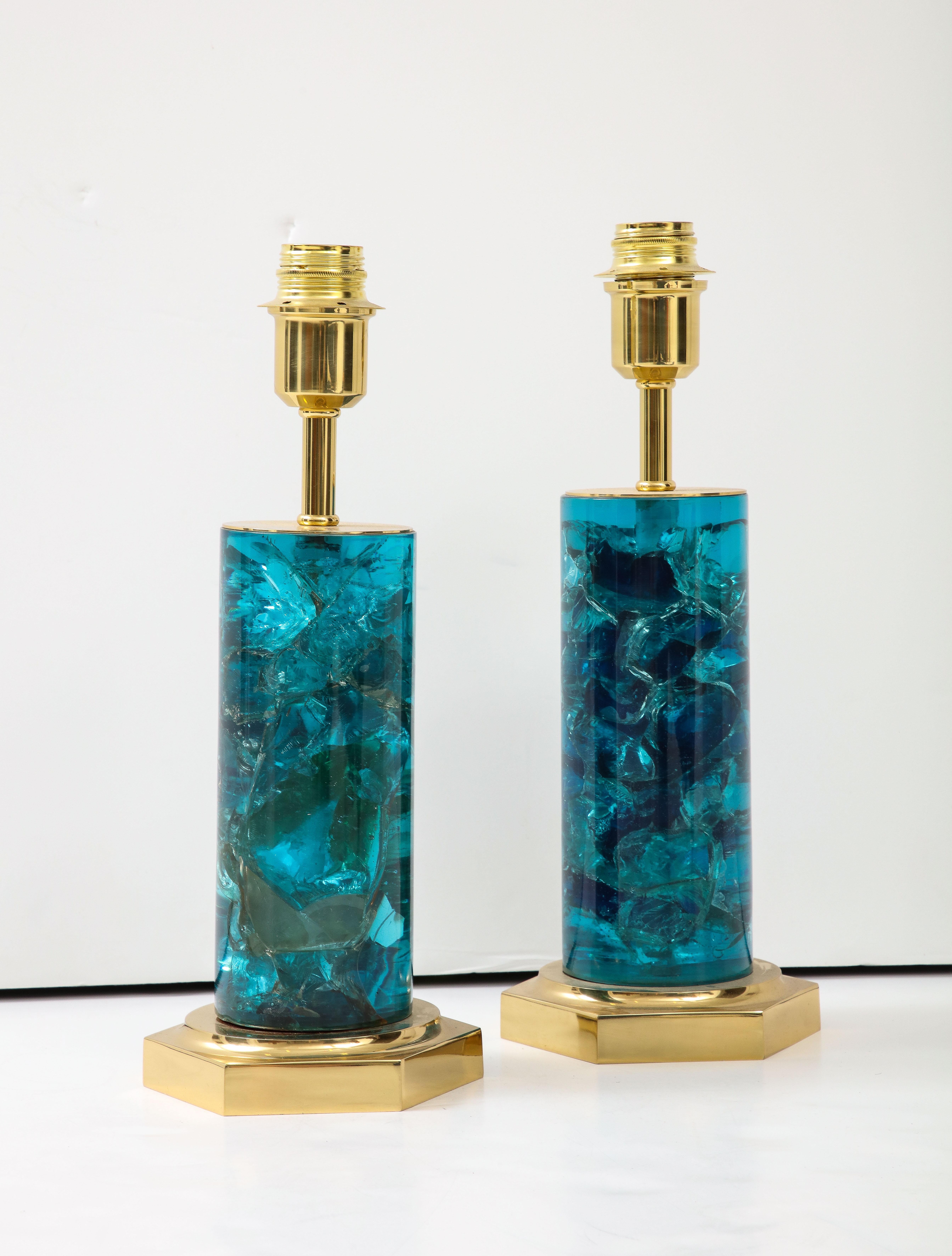 1970's crushed ice resin lamp by Marie-Claude de Fouquières In Good Condition For Sale In New York, NY