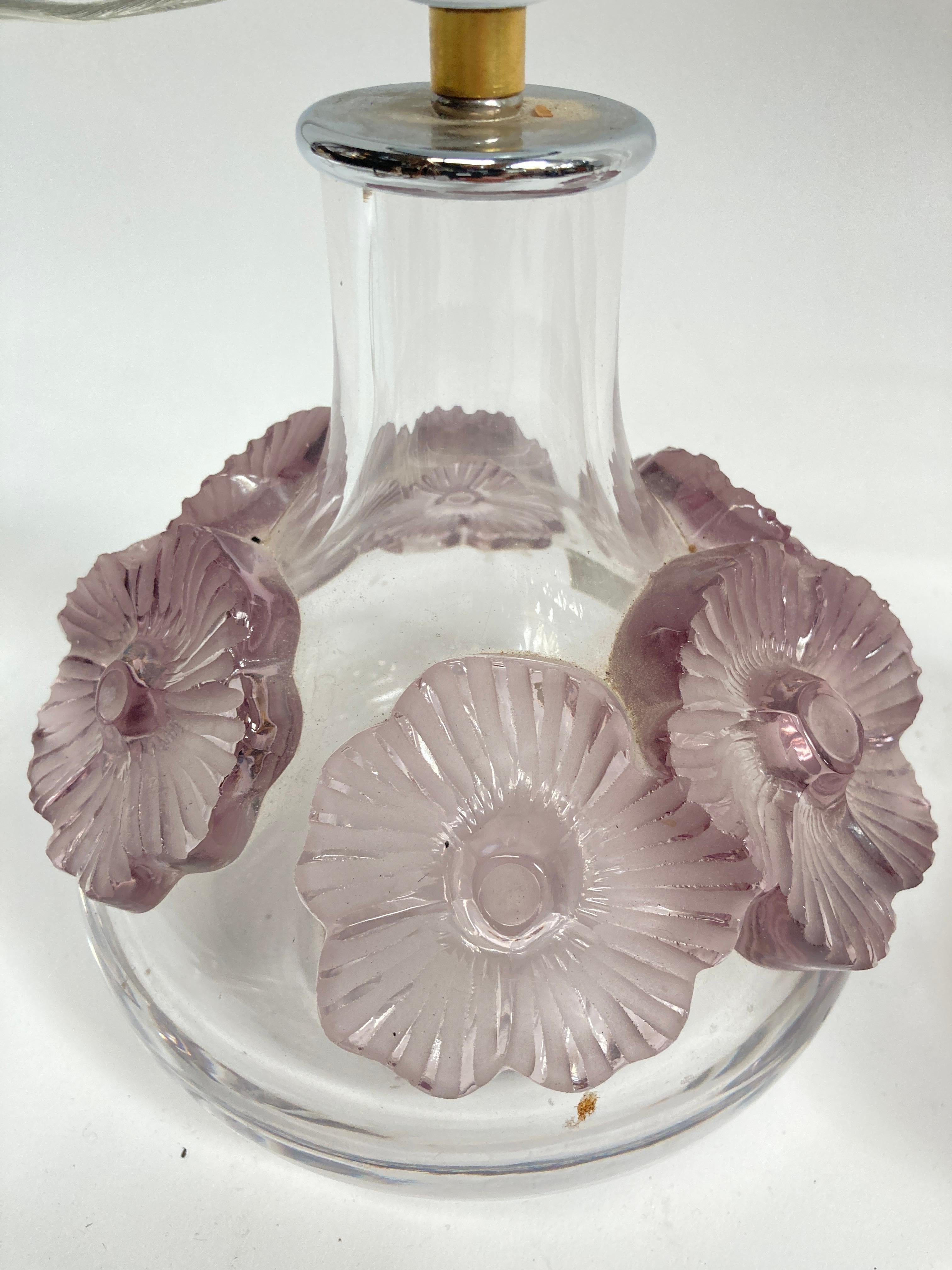Paire de lampes de table en cristal des années 1970 par Marie-Claude Lalique Bon état - En vente à New York, NY