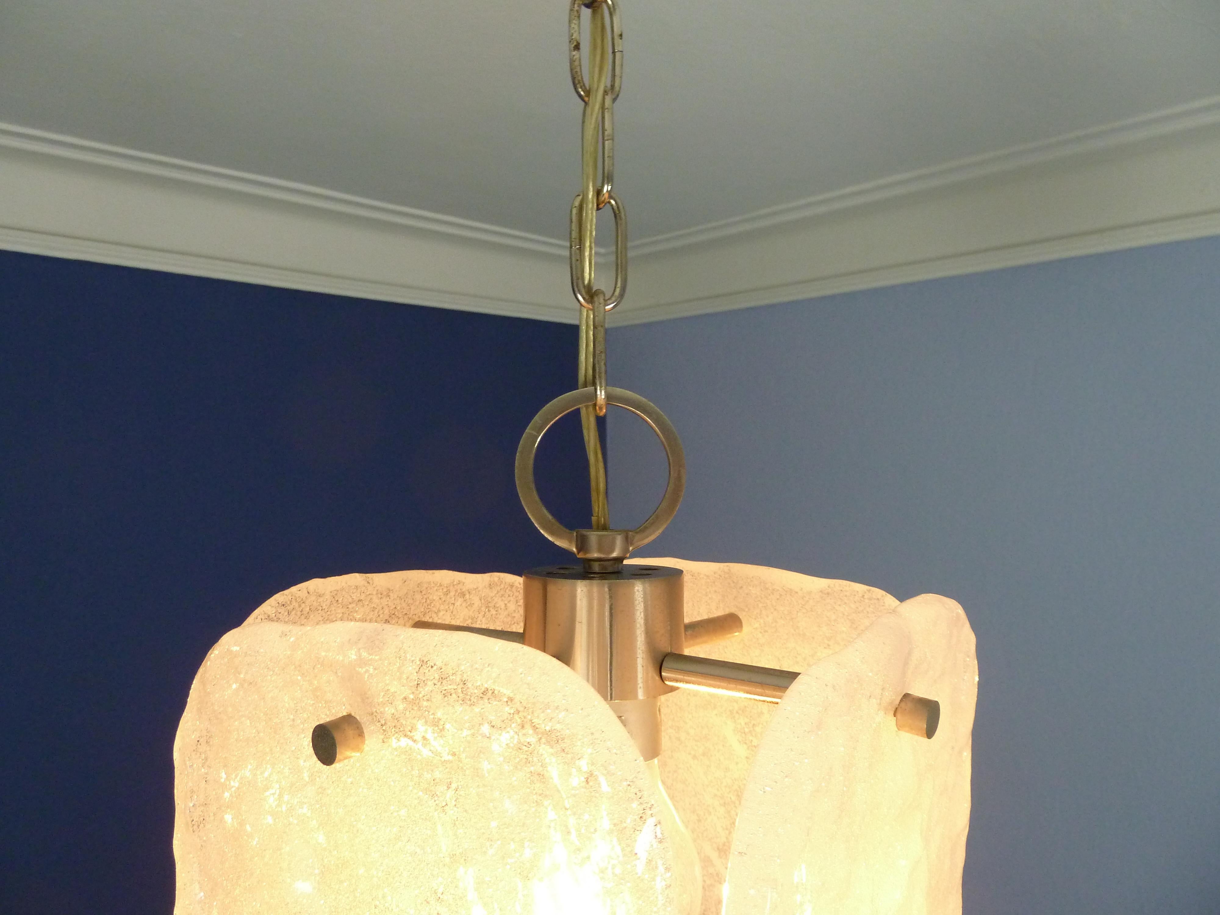 1970s Cubic Frosted Ice Glass Pendant by Kalmar, Austria For Sale 3