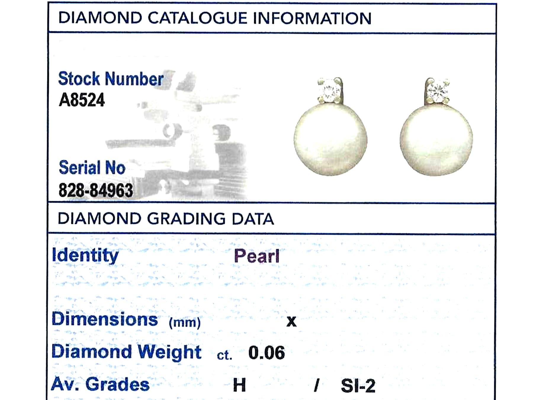 1970s, Cultured Pearl and Diamond Yellow Gold Stud Earrings For Sale 1