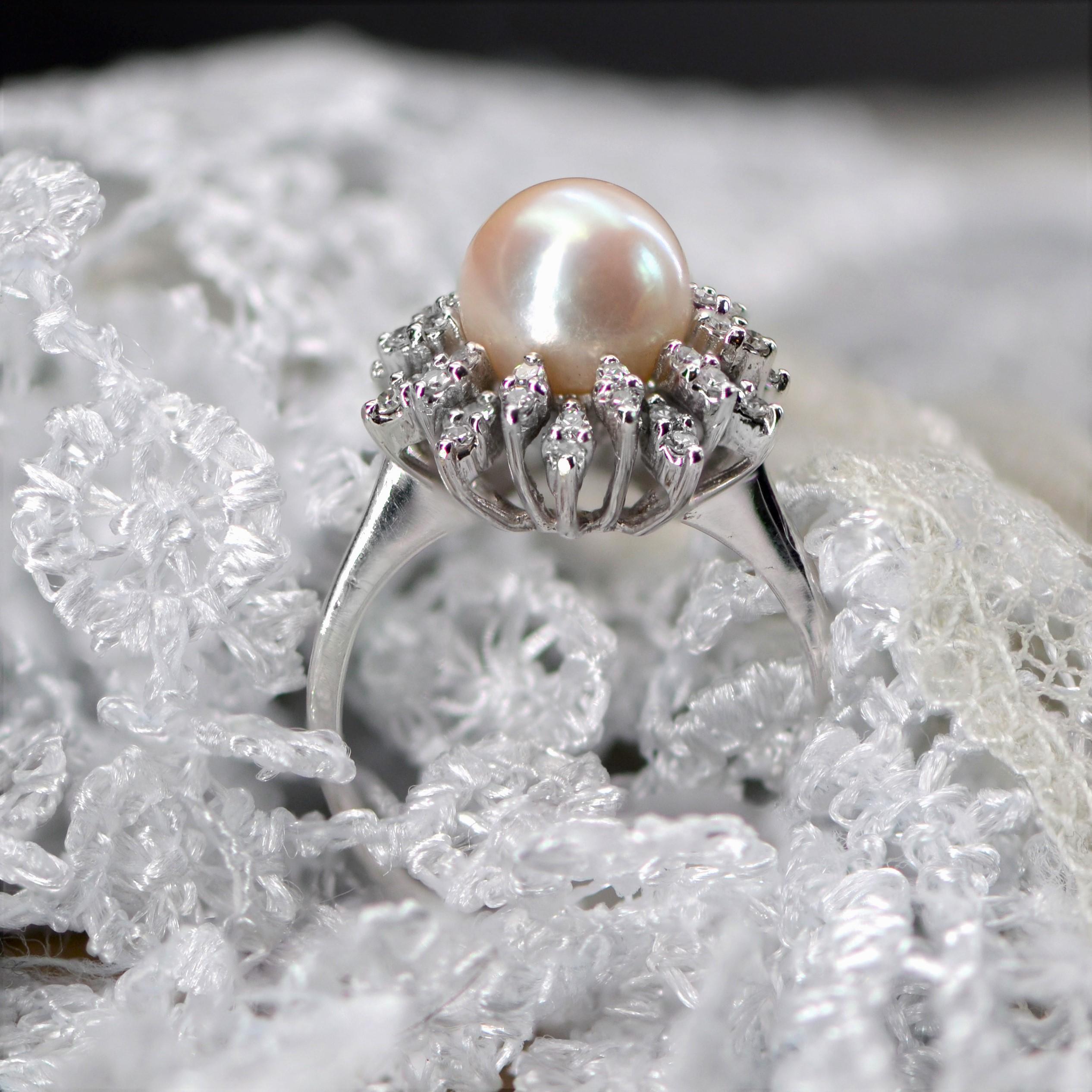 Flake-Ring aus 18 Karat Weigold mit Zuchtperlen und Diamanten, 1970er Jahre 11