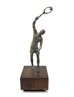 1970s Curtis Jere Escultura de Bronce de Jugador de Tenis sobre Base de Madera