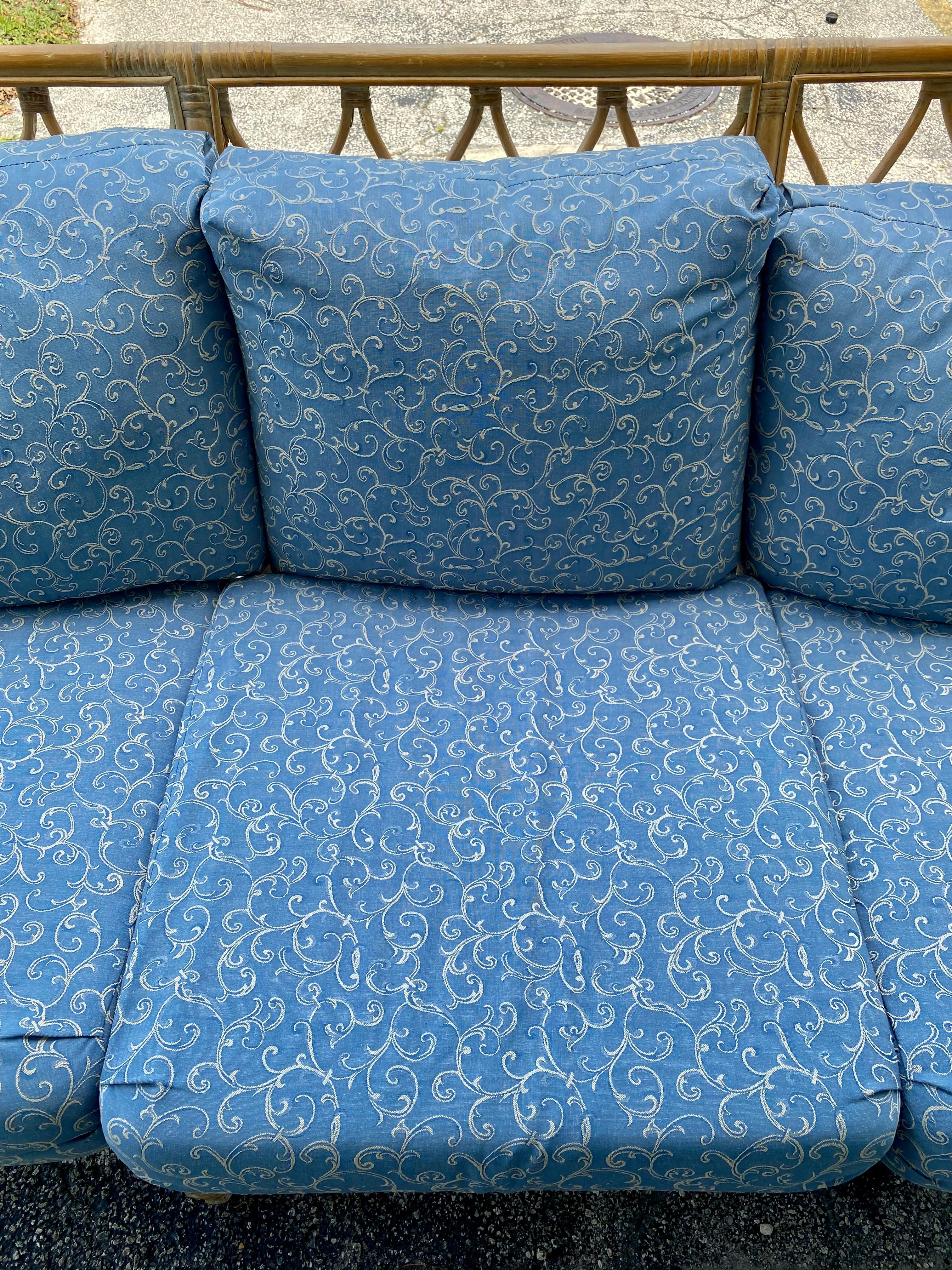 1970s Curved Sculptural Rattan Denim Blue Sofa For Sale 2
