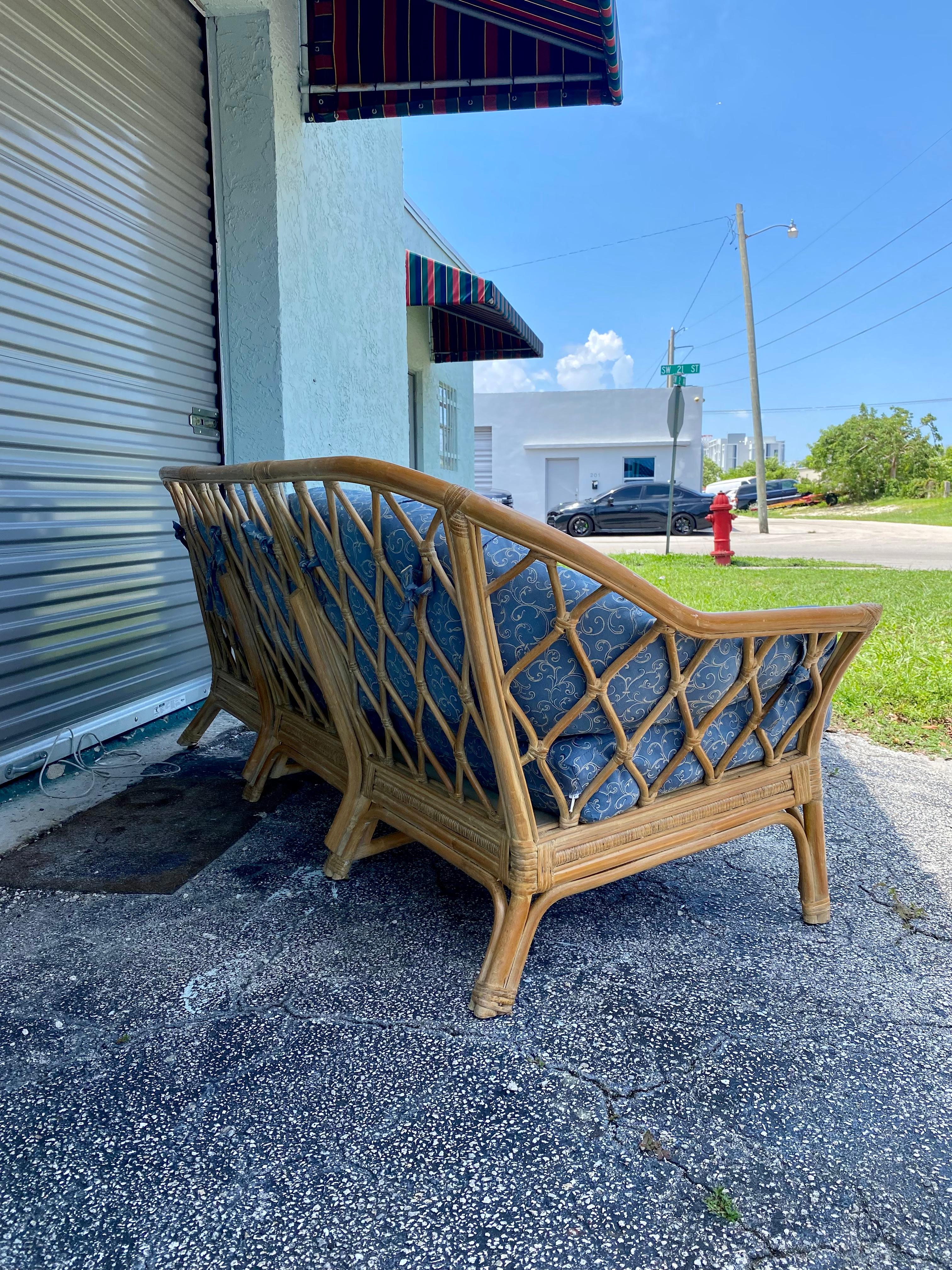 1970s Curved Sculptural Rattan Denim Blue Sofa In Good Condition For Sale In Fort Lauderdale, FL