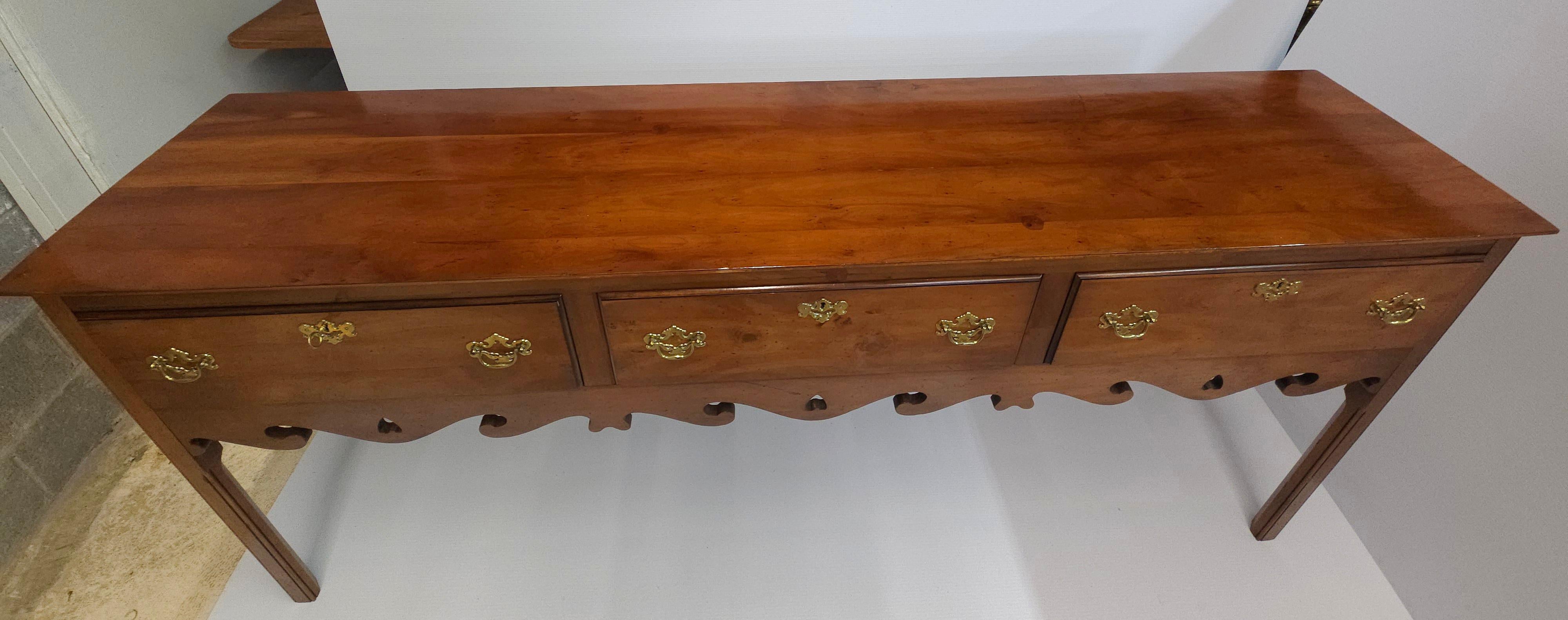 1970s Custom Made Wright Table Company Chippendale Solid Yew Wood Sideboard For Sale 3