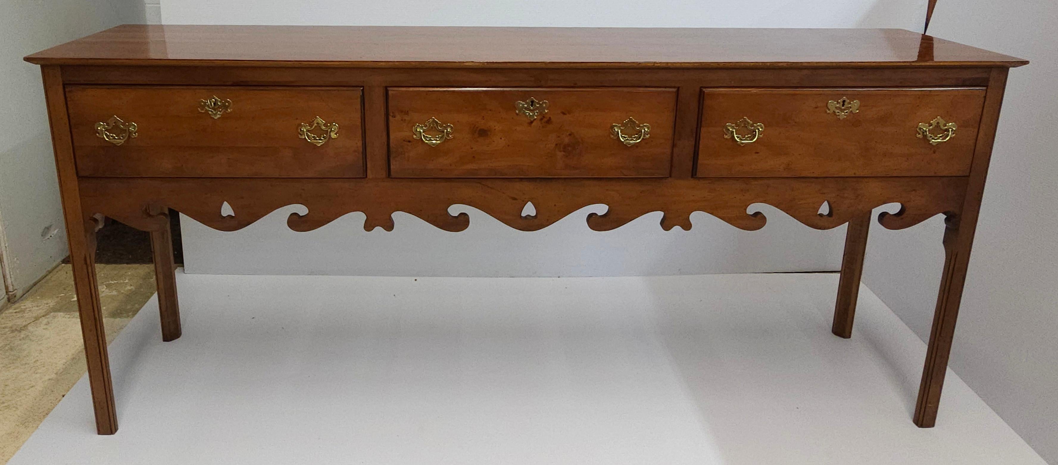 1970s Custom Made Wright Table Company Chippendale Solid Yew Wood Sideboard For Sale 5