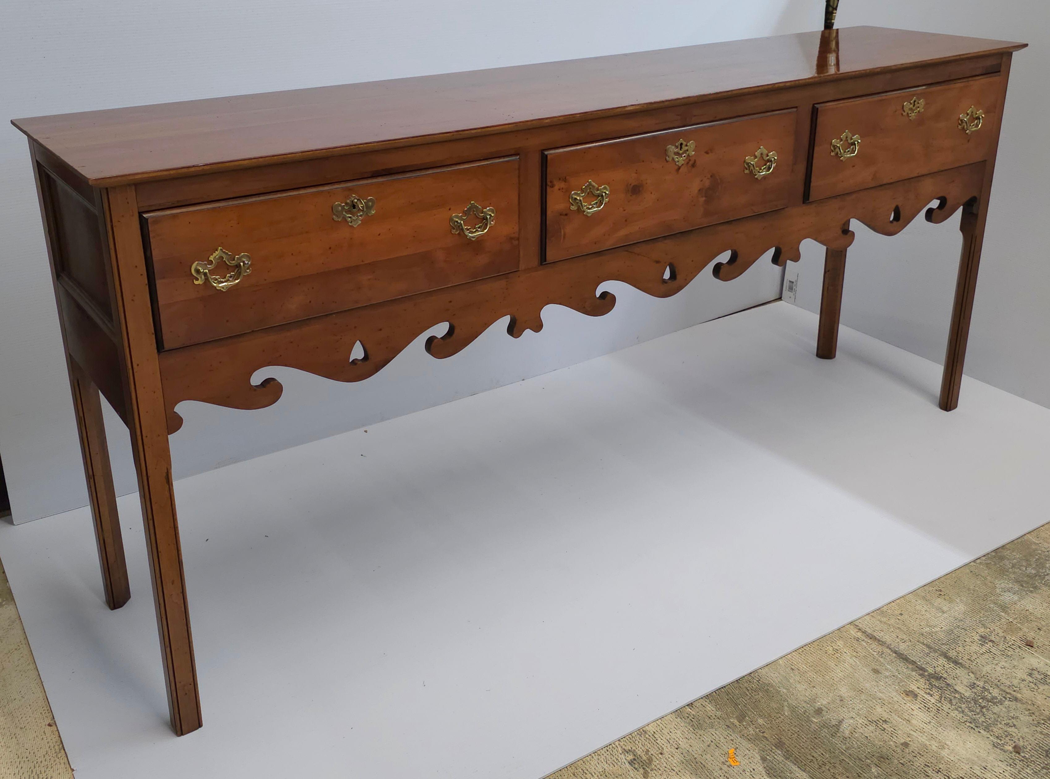 Varnished 1970s Custom Made Wright Table Company Chippendale Solid Yew Wood Sideboard For Sale