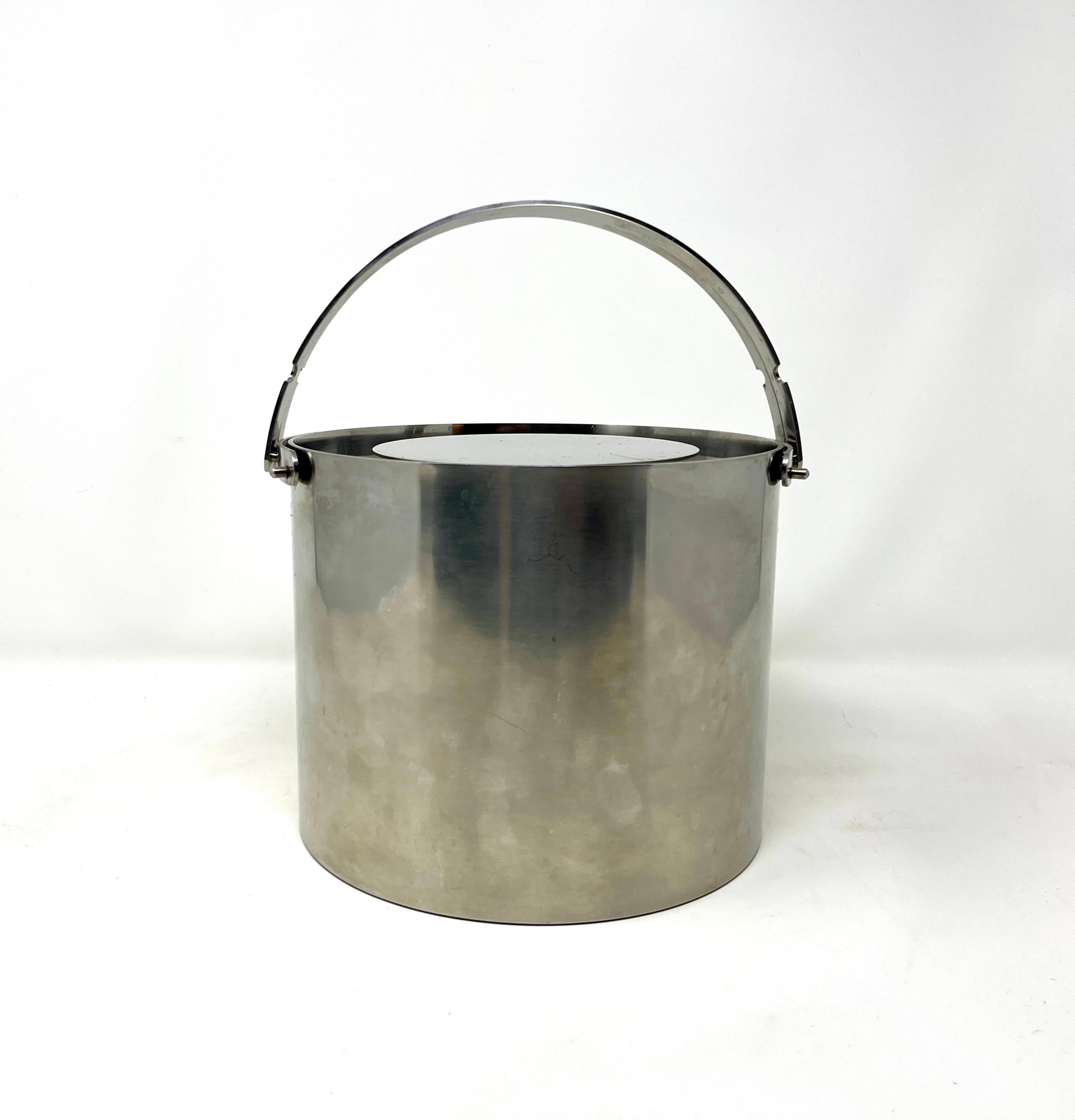 Cylinda-Eiskübel aus Edelstahl von Arne Jacobsen für Stelton, 1970er Jahre (Skandinavische Moderne) im Angebot