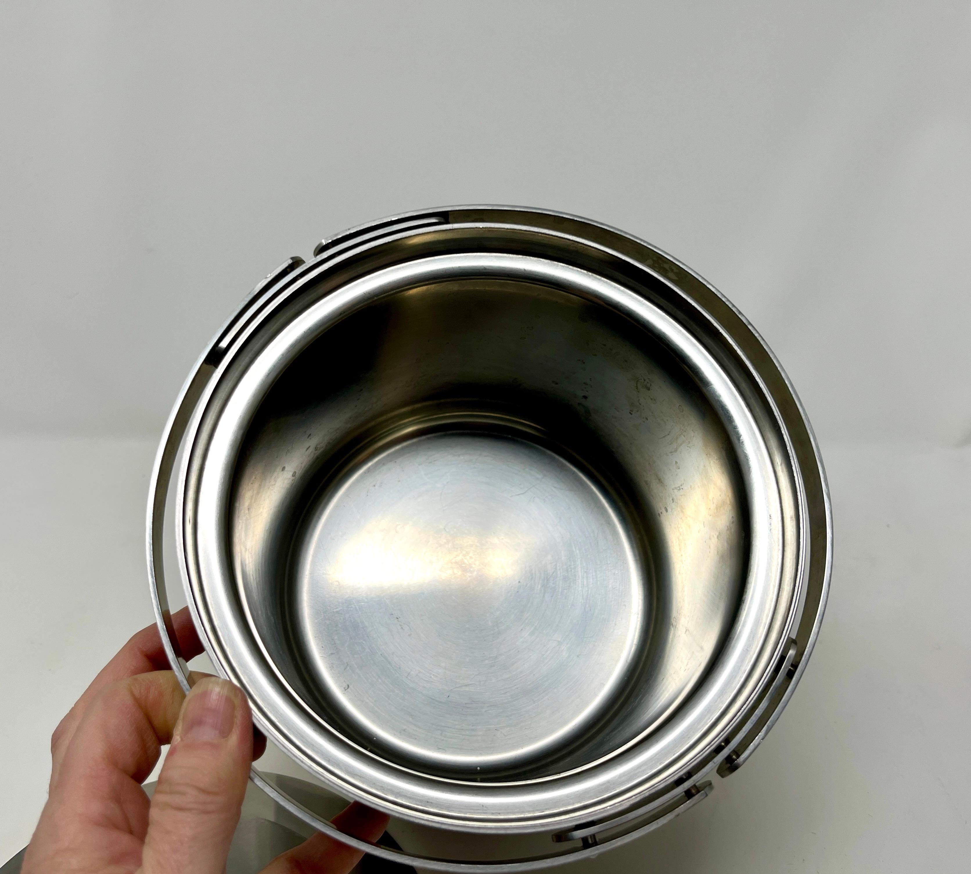 Cylinda-Eiskübel aus Edelstahl von Arne Jacobsen für Stelton, 1970er Jahre im Angebot 1