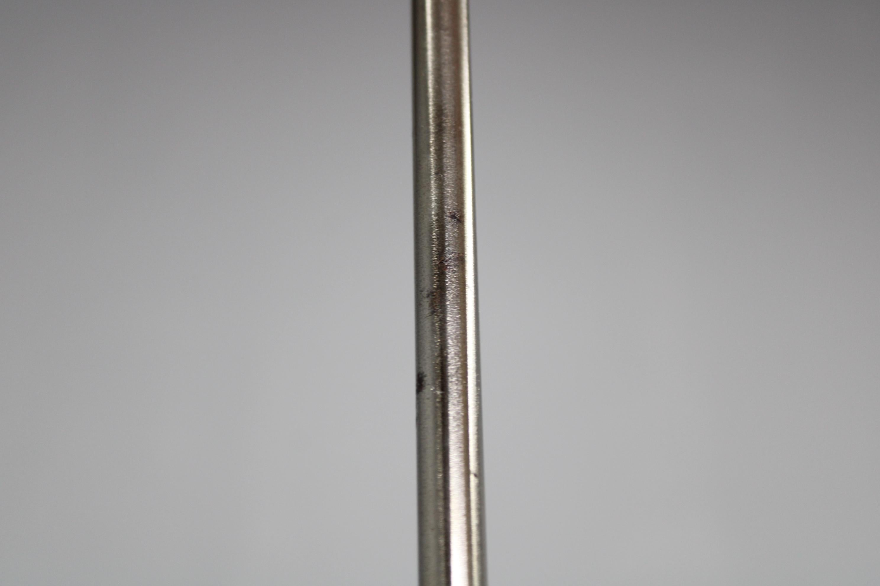 Lámparas colgantes checas de mediados de siglo de los 70, vidrio soplado y cromo, recableadas, par en venta 2