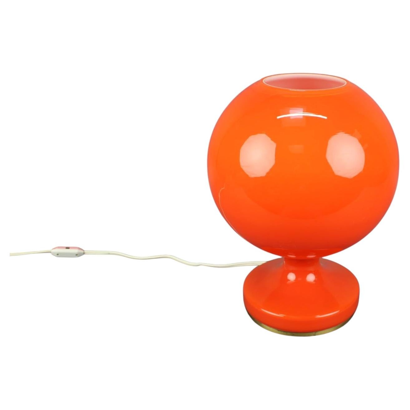 1970er Tschechische Orange Opalglas Pilz Tischlampe im Angebot