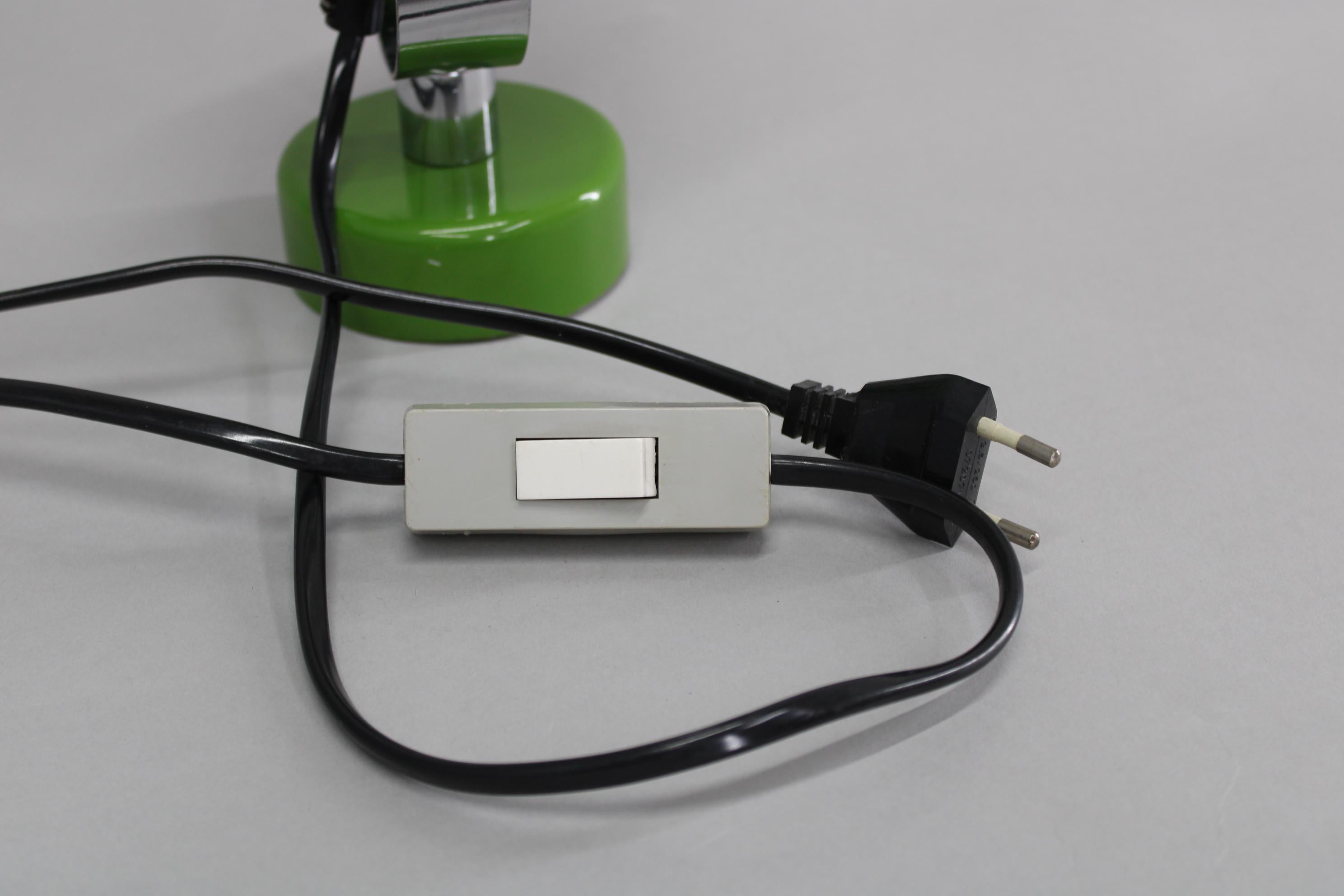 1970er Tschechoslowakische verstellbare Wandleuchte von Stanislav Indra, Chrom & Grün E im Angebot 4