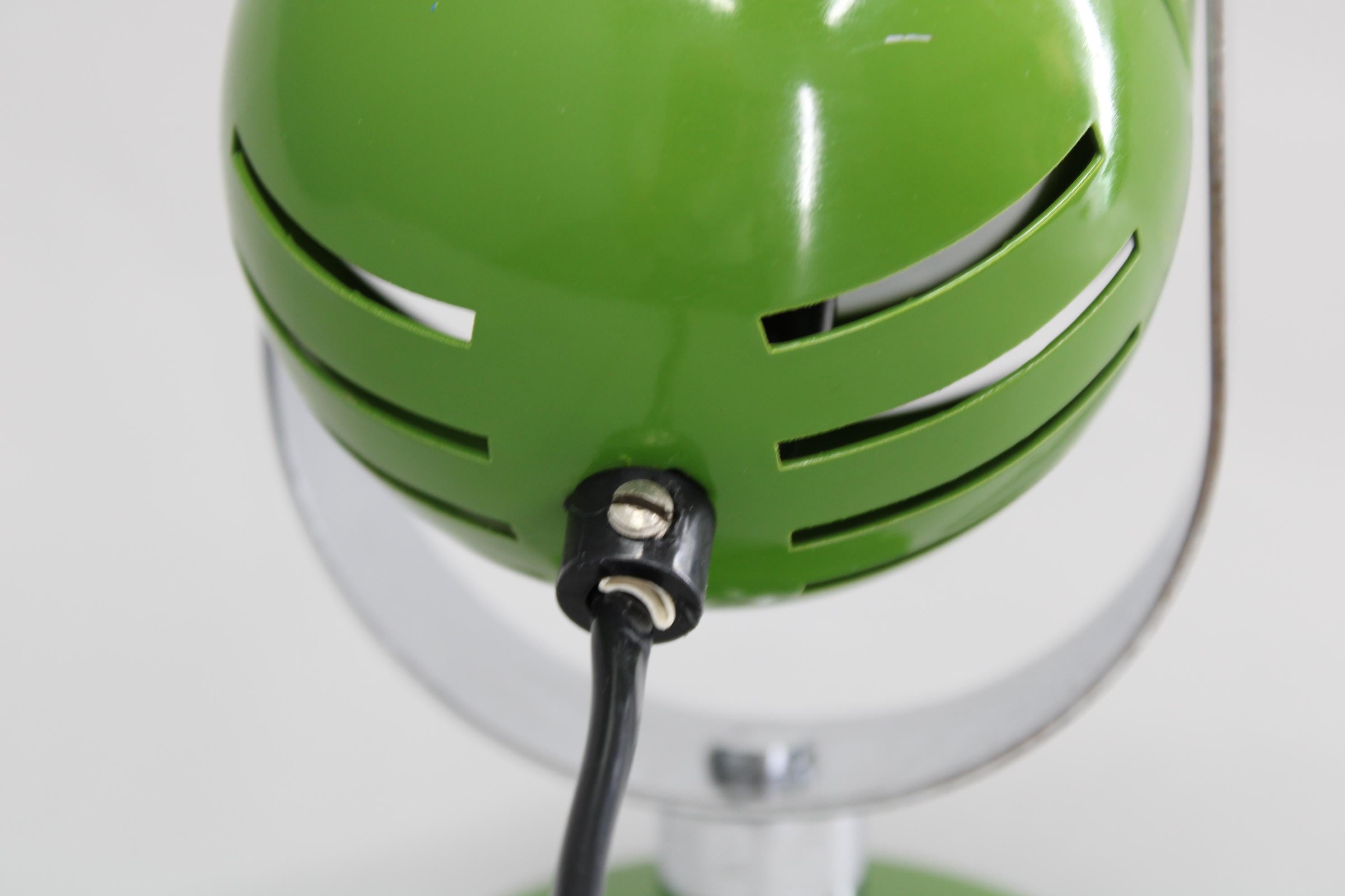 1970er Tschechoslowakische verstellbare Wandleuchte von Stanislav Indra, Chrom & Grün E im Angebot 1