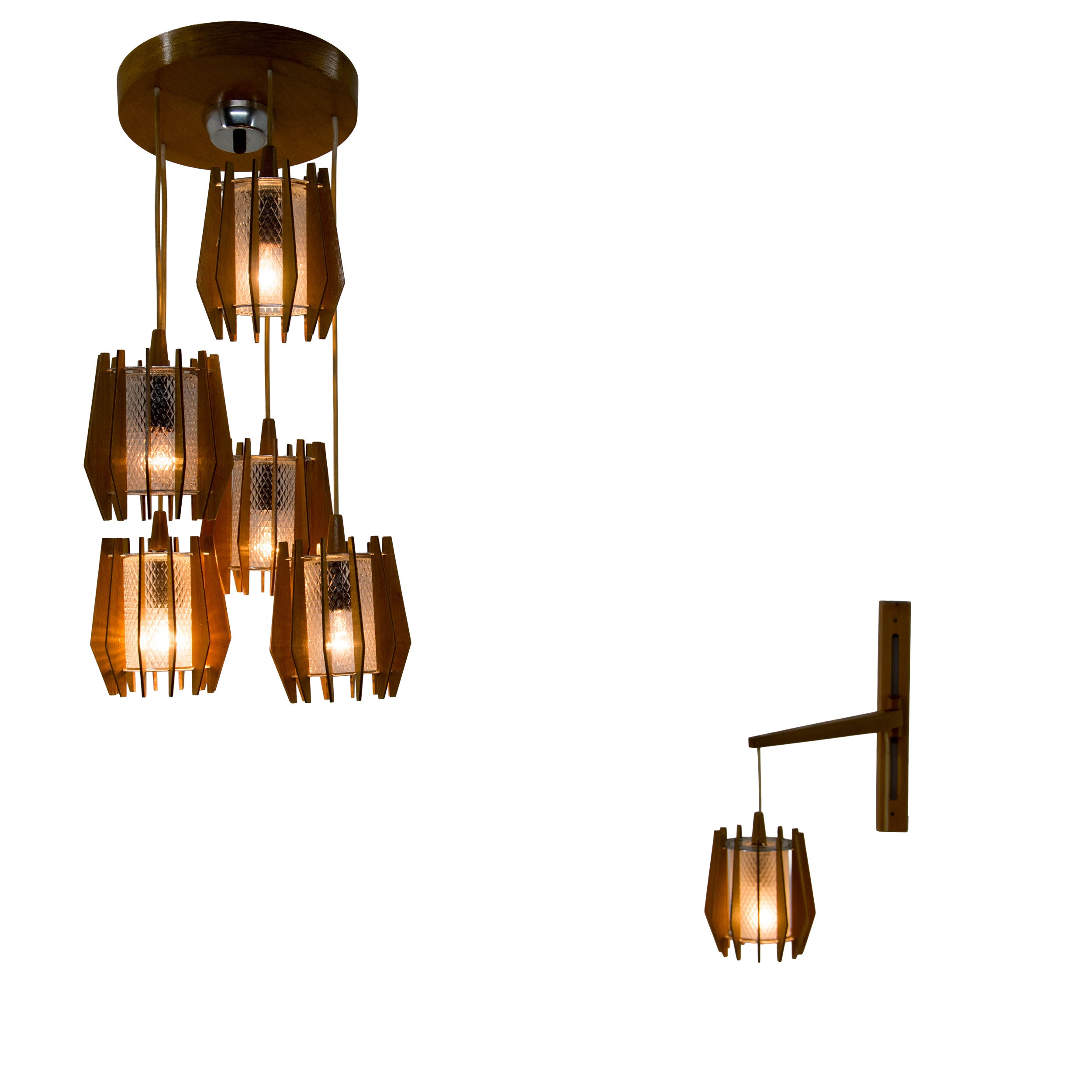 Lampadario e lampada da parete cecoslovacchi degli anni '70 di Dřevo Humpolec