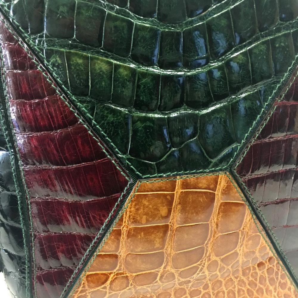 1970s Dal Cò Crocodile Leather Shoulder Bucket Bag For Sale 1