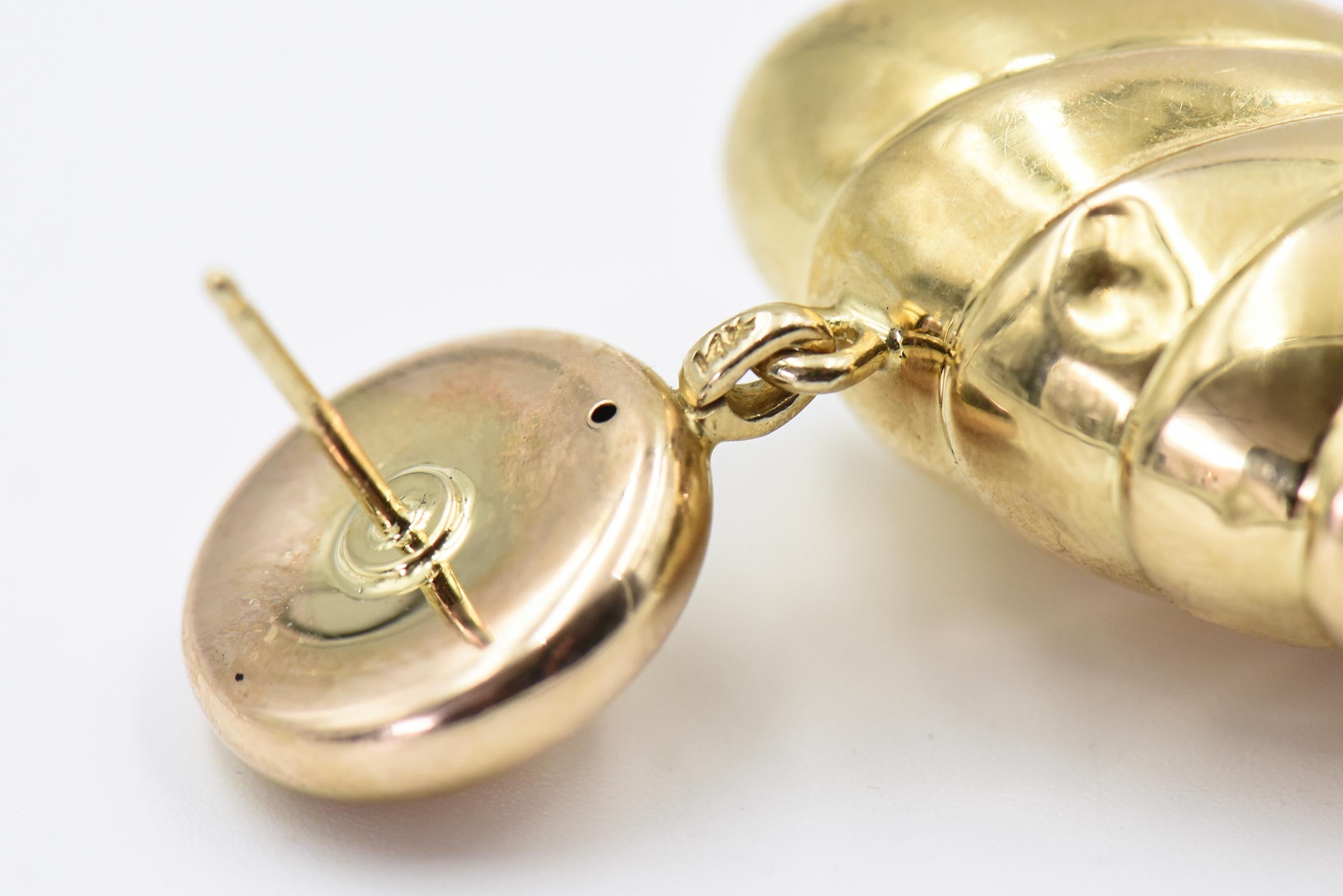 1970s Dangling Yellow Gold Nautilus Shell Earrings  For Sale 5